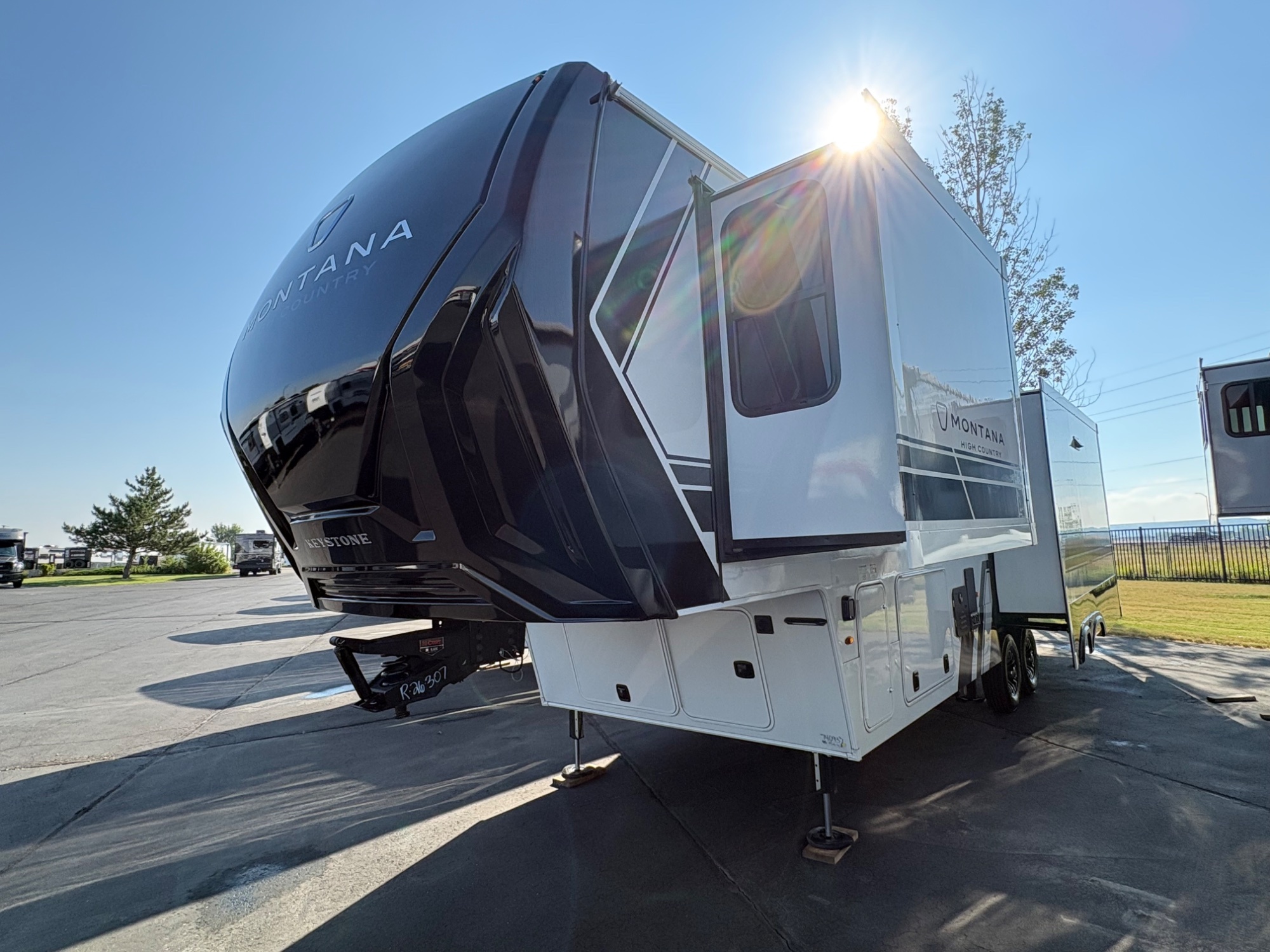 2027 Keystone Montana High Country 290RL in billings MT