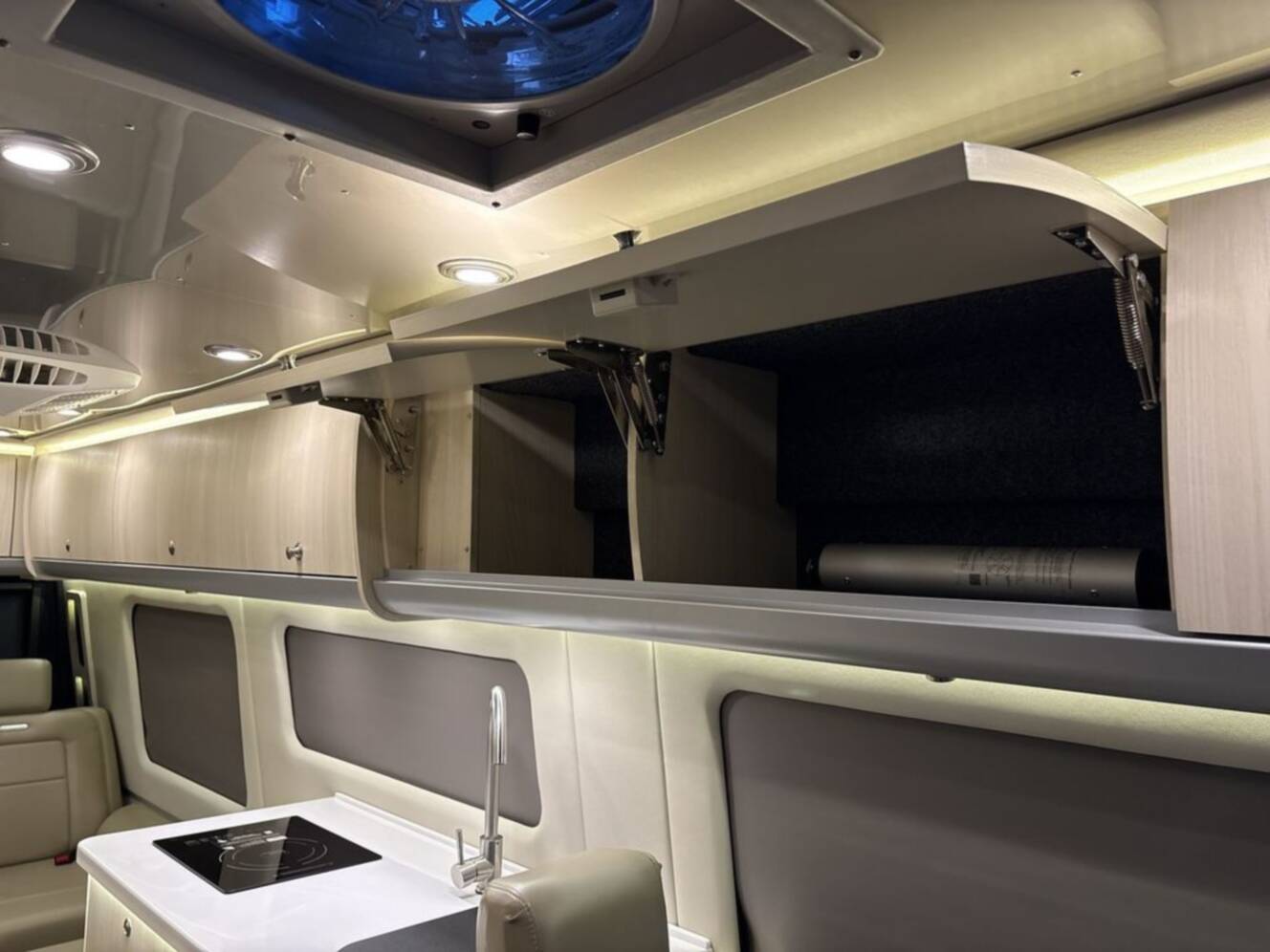 A photo of this 2025 Airstream Interstate GL