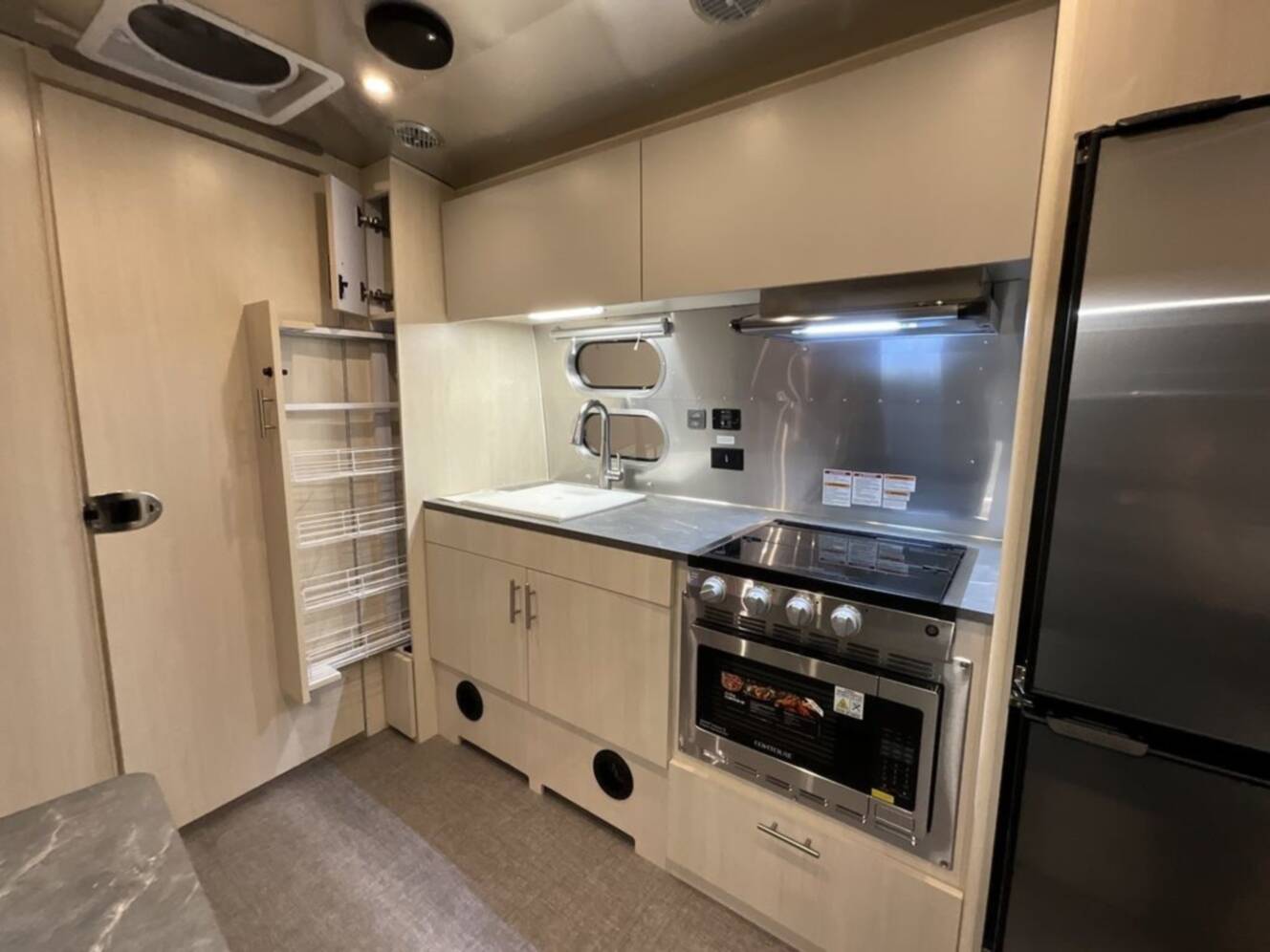 A photo of this 2026 Airstream Flying Cloud 23FB 23FB