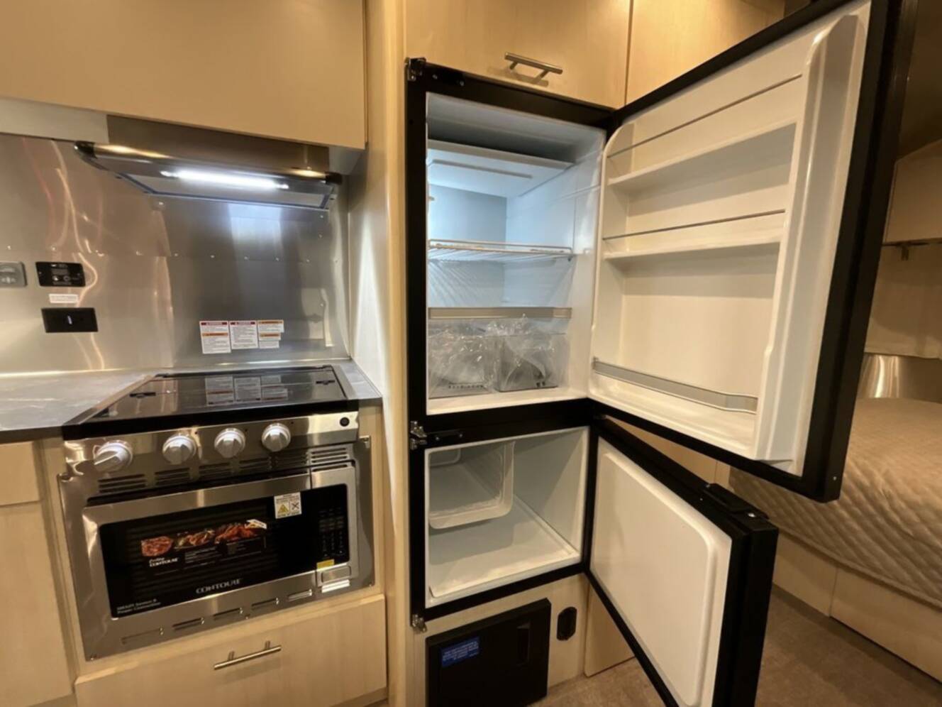 A photo of this 2026 Airstream Flying Cloud 23FB 23FB