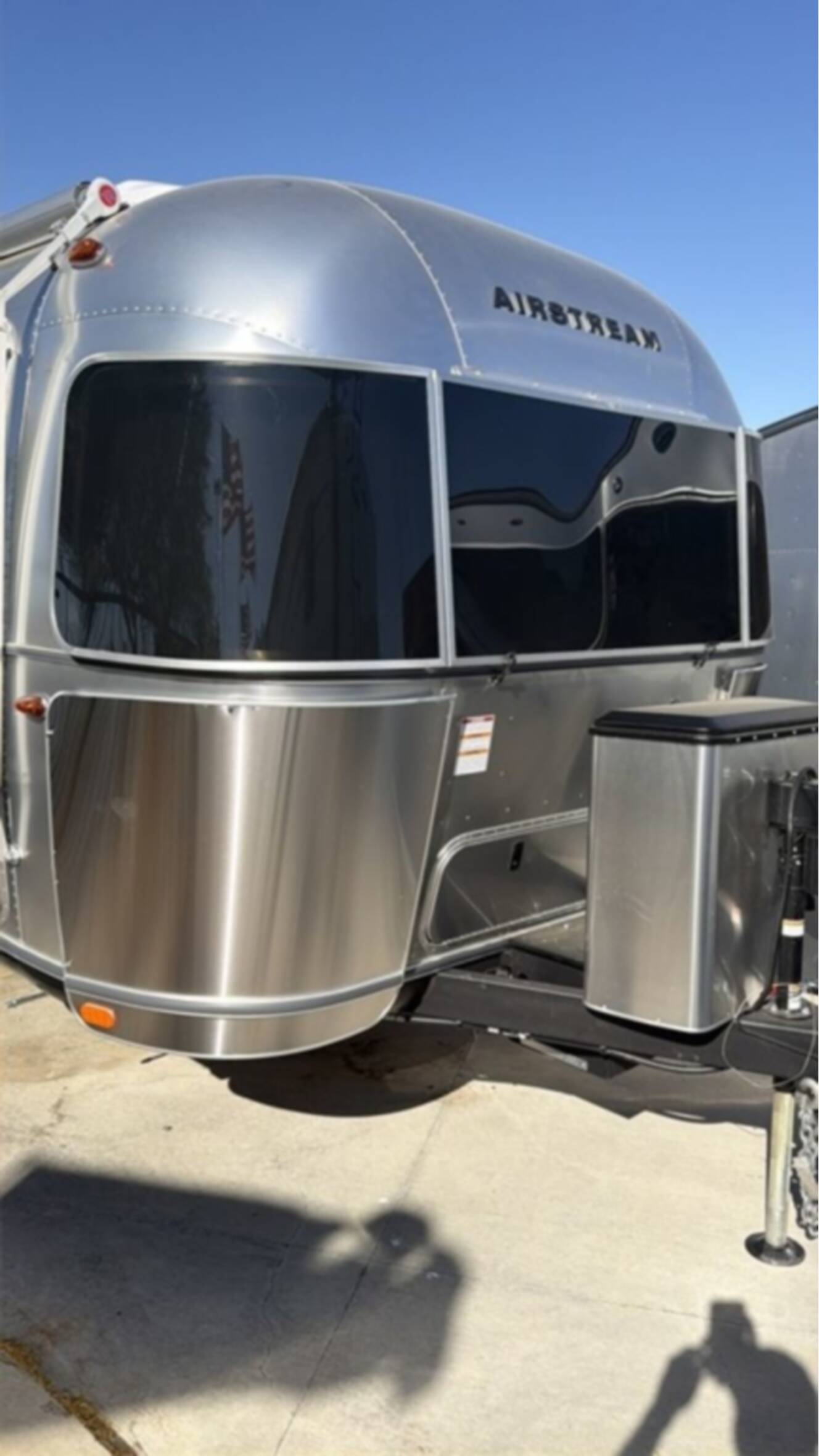 A photo of this 2026 Airstream Trade Wind 25FBT