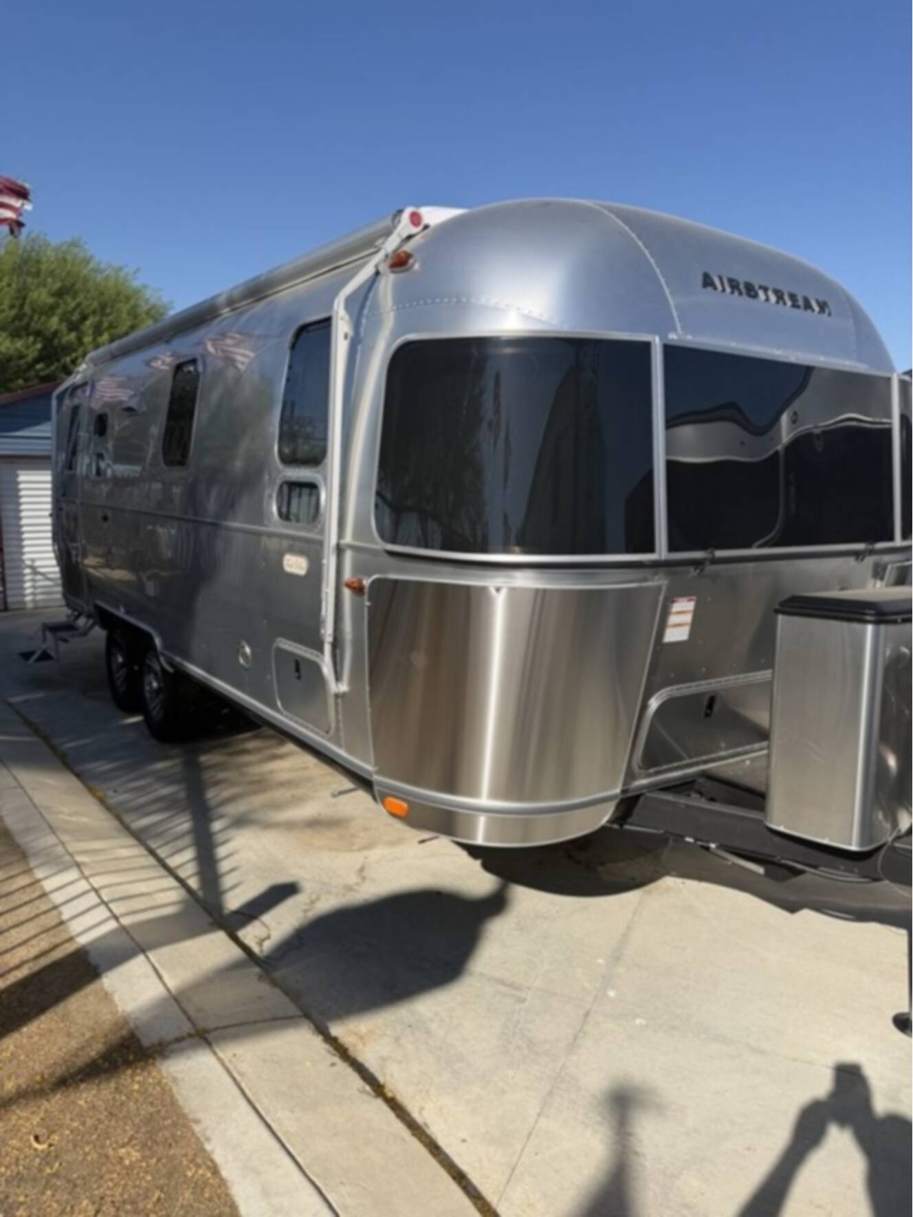 A photo of this 2026 Airstream Trade Wind 25FBT