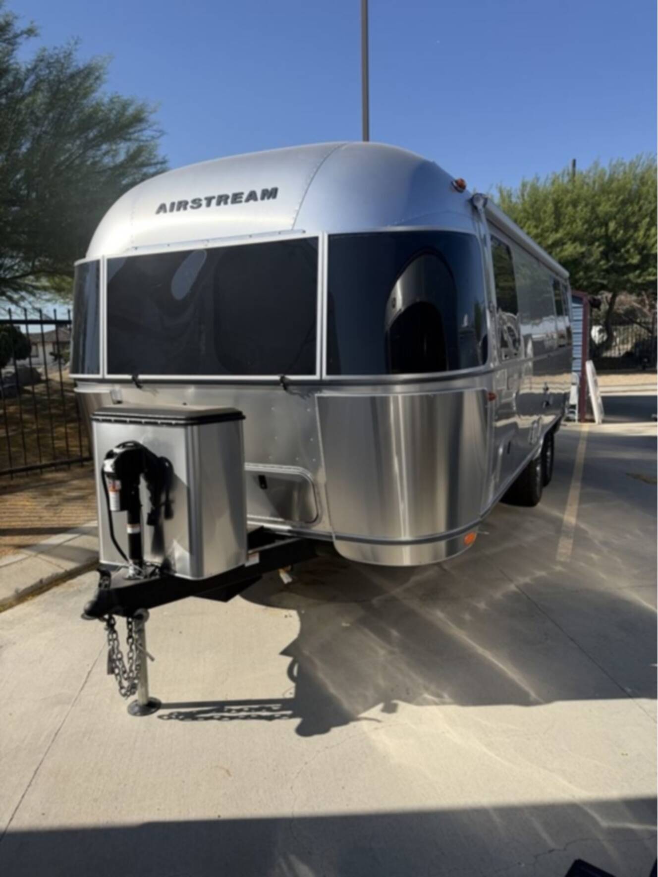 A photo of this 2026 Airstream Trade Wind 25FBT