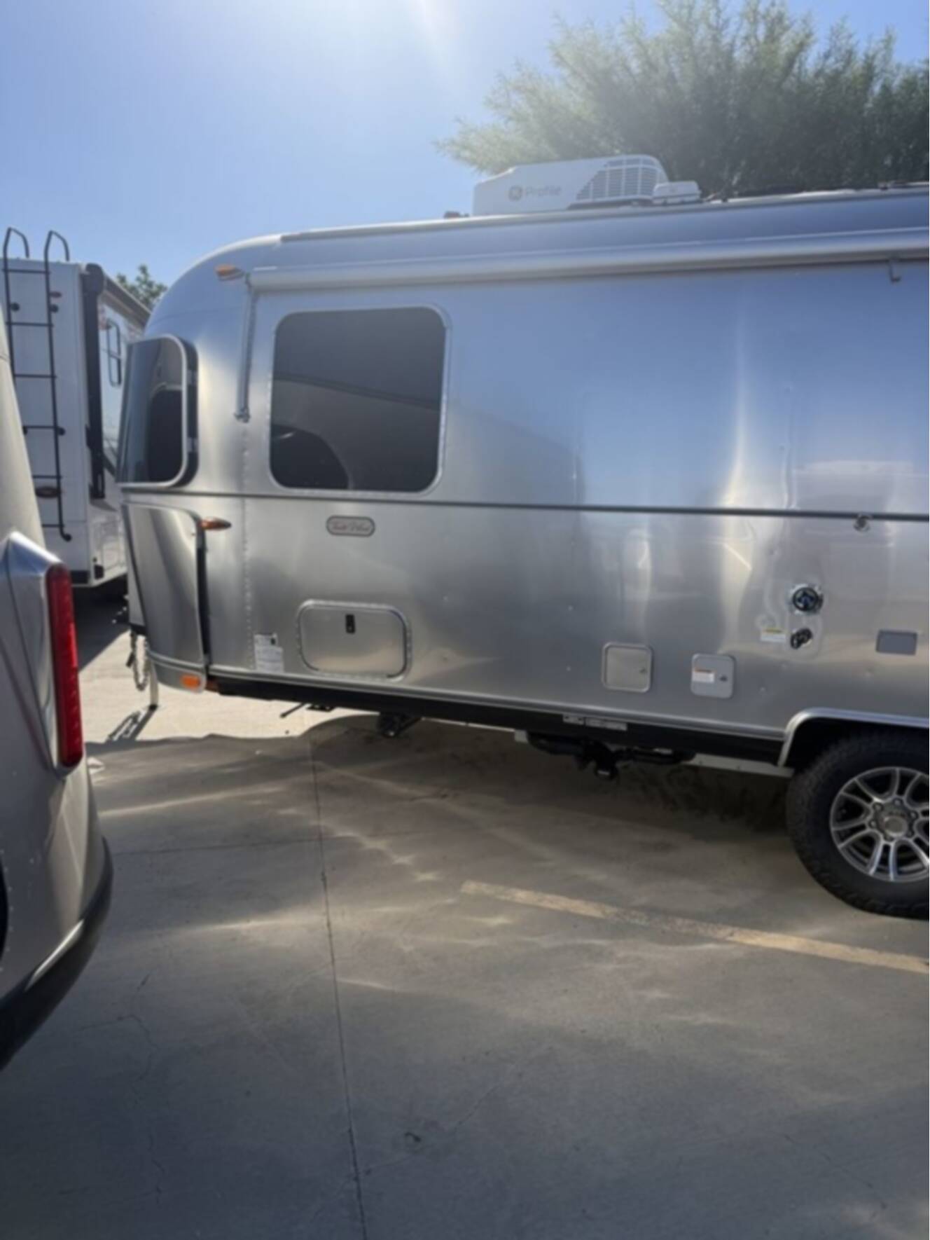 A photo of this 2026 Airstream Trade Wind 25FBT
