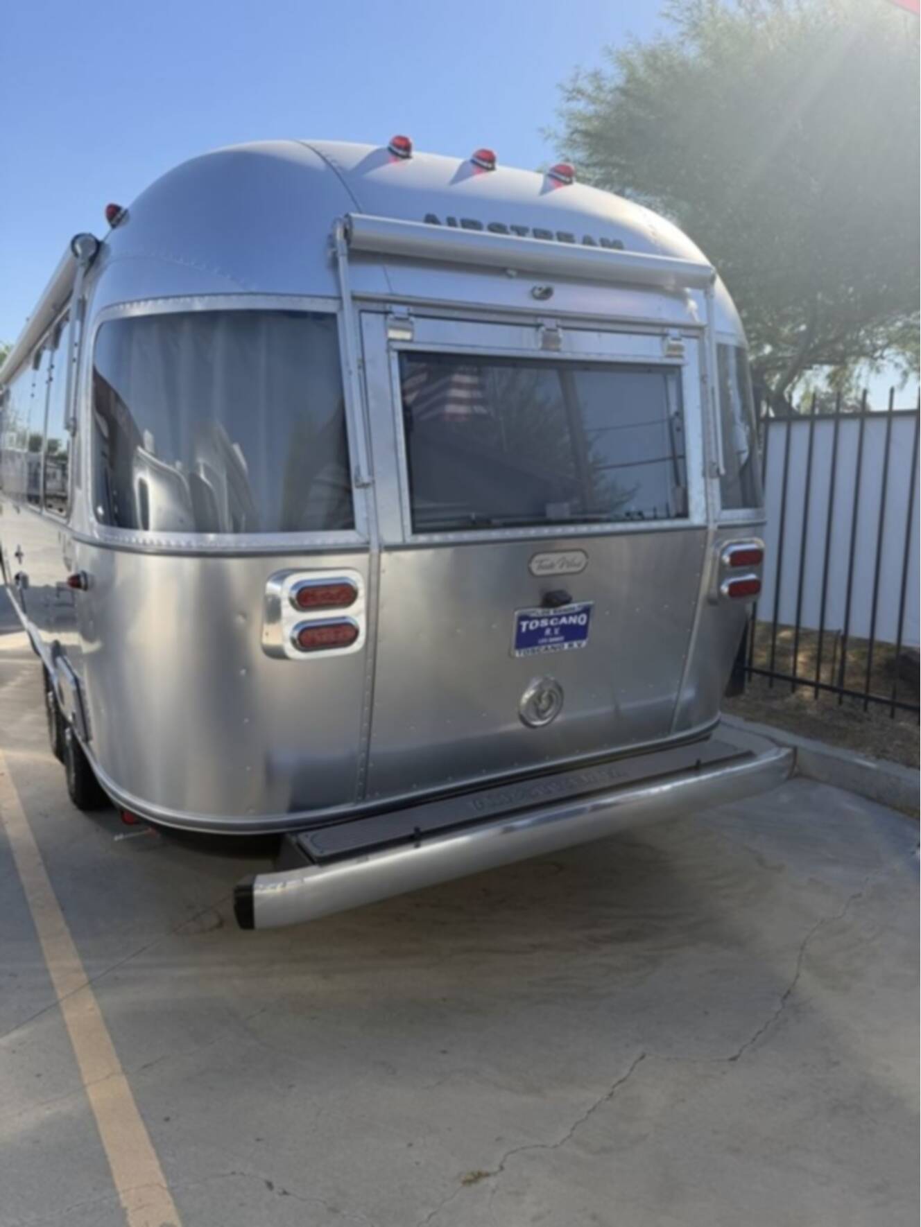 A photo of this 2026 Airstream Trade Wind 25FBT