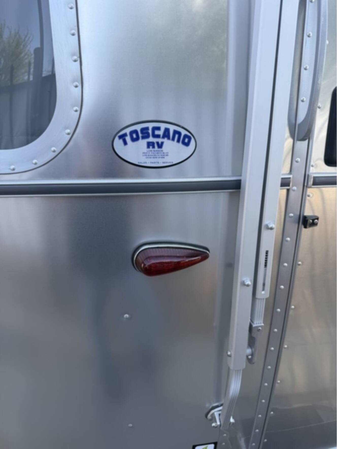 A photo of this 2026 Airstream Trade Wind 25FBT