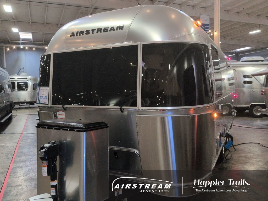 2026 Airstream Flying Cloud 23FB in clackamas OR