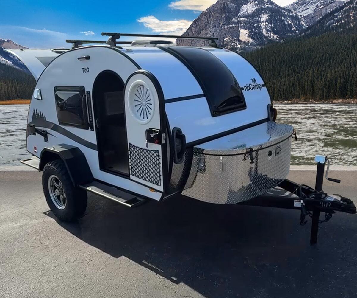 2026 Nucamp TAG XL Black Canyon RV