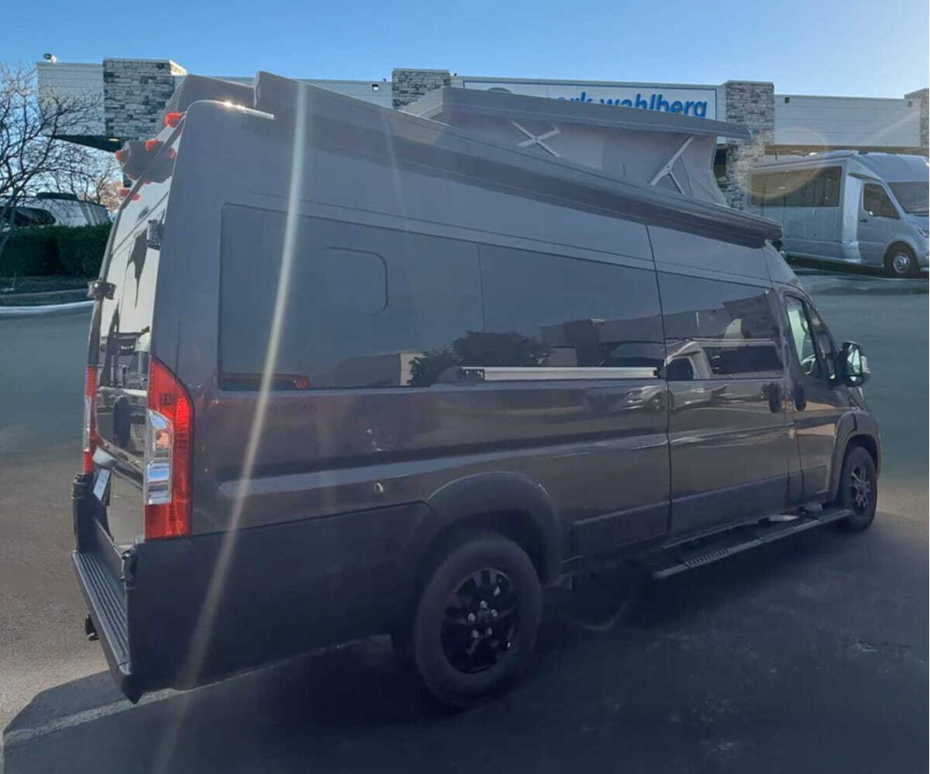 A photo of this 2027 Airstream Rangeline 21PS Pop-Top