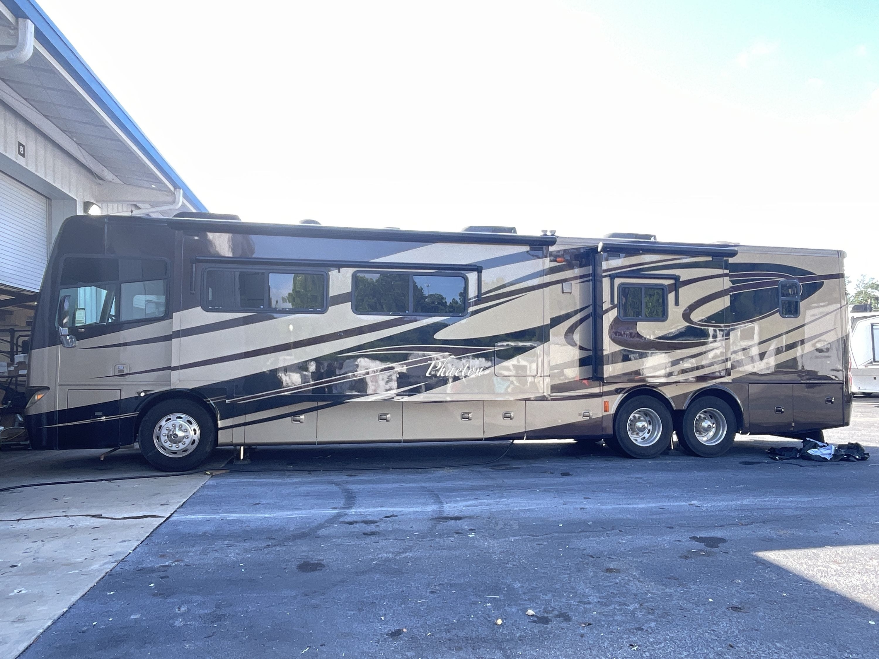 2012 Tiffin PHAETON 42QBH in midway FL