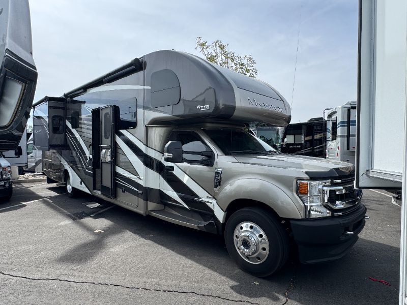 2022 Thor Motor Coach Magnitude BT36 in mt. vernon WA