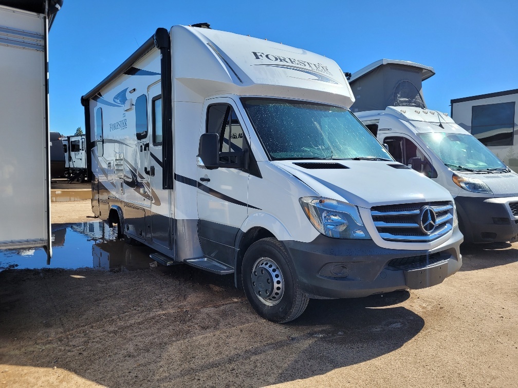 2018 Forest River Forester 2401R MBS in fife WA