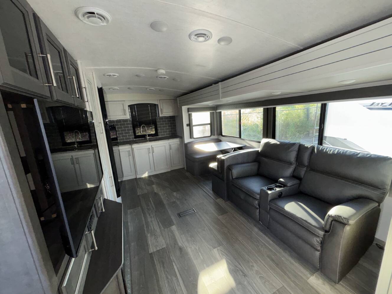 A photo of this 2024 Keystone COUGAR 30RKD