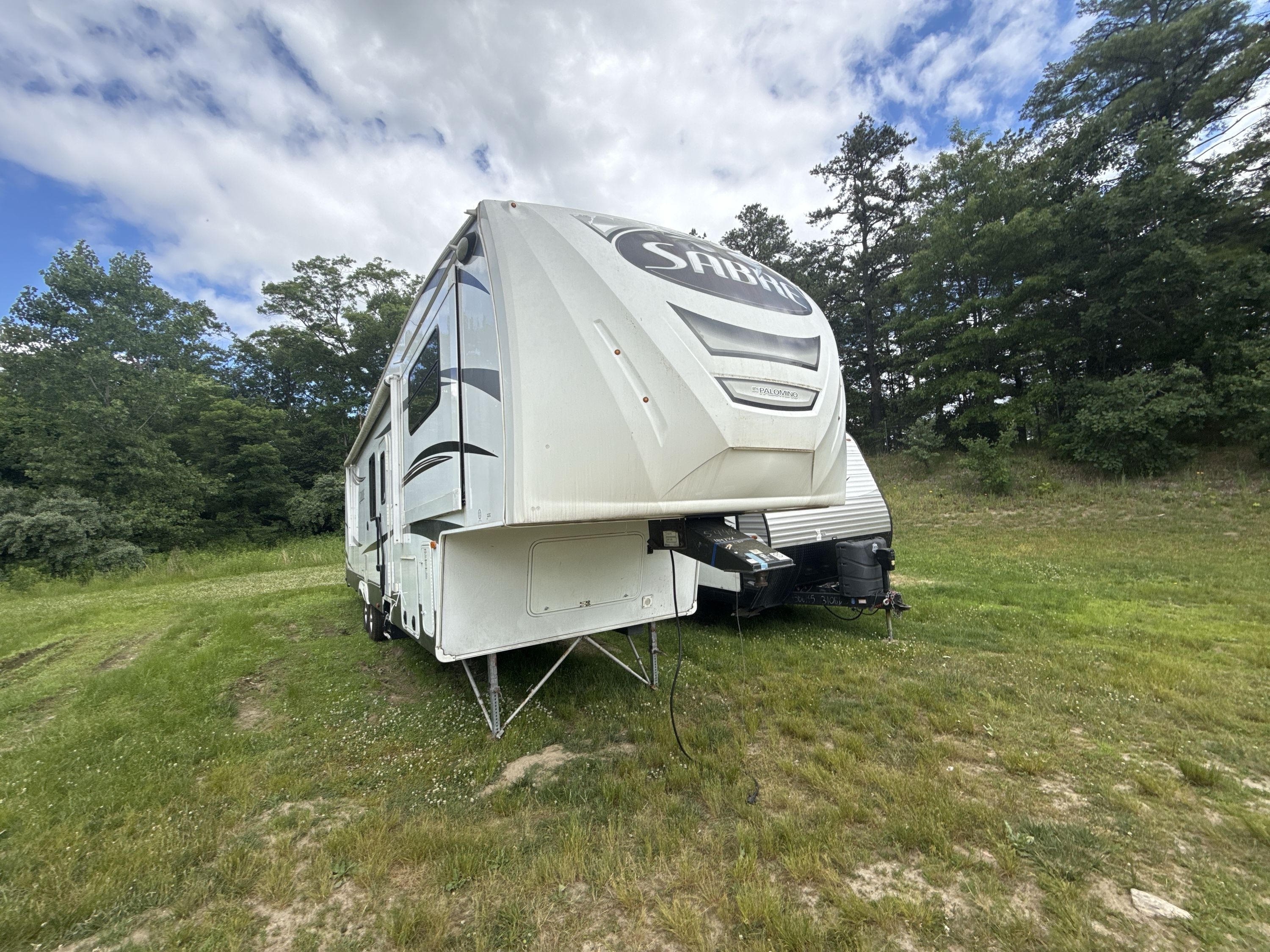 2015 Forest River SABRE 36FLRB in uxbridge MA