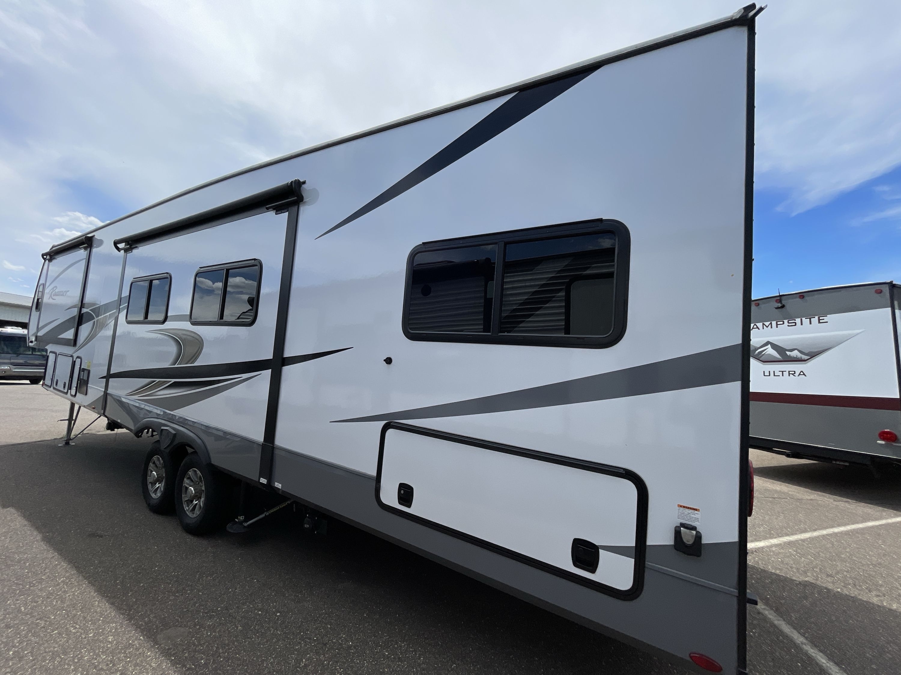 2023 Highland Ridge ROAMER 364BHS in oronoco MN