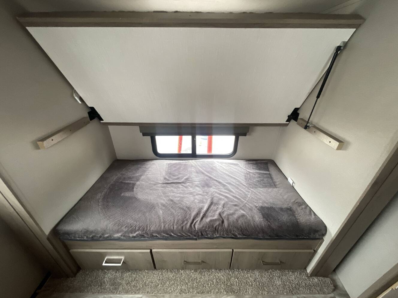 A photo of this 2022 Grand Design IMAGINE 3250BH