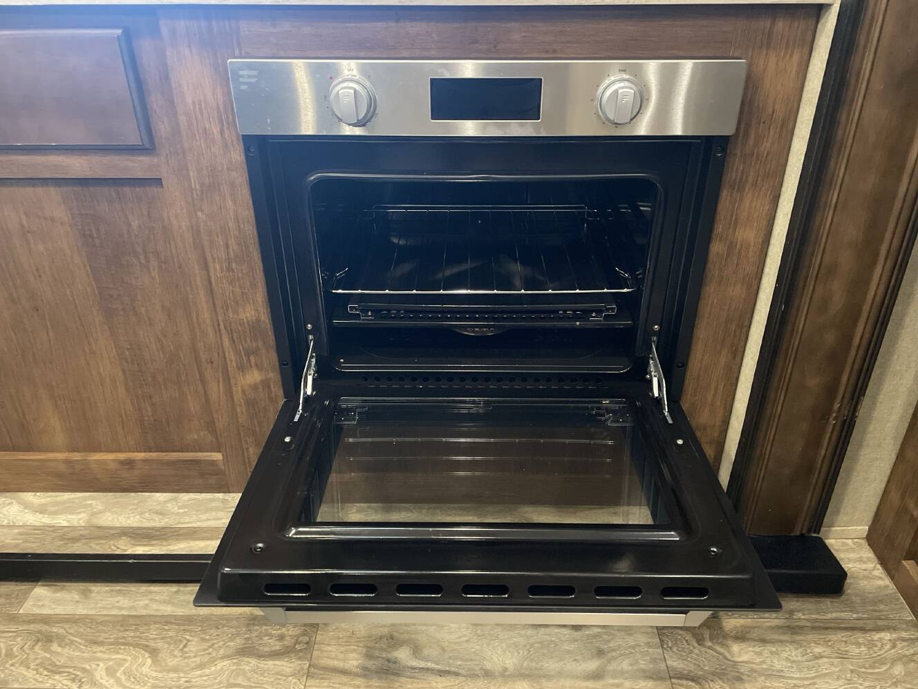 A photo of this 2019 Grand Design REFLECTION 320MKS