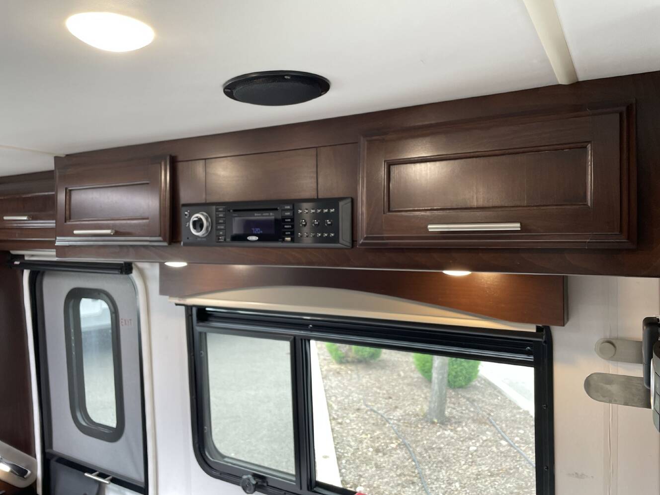 A photo of this 2021 Regency ULTRA BROUGHAM 25MB