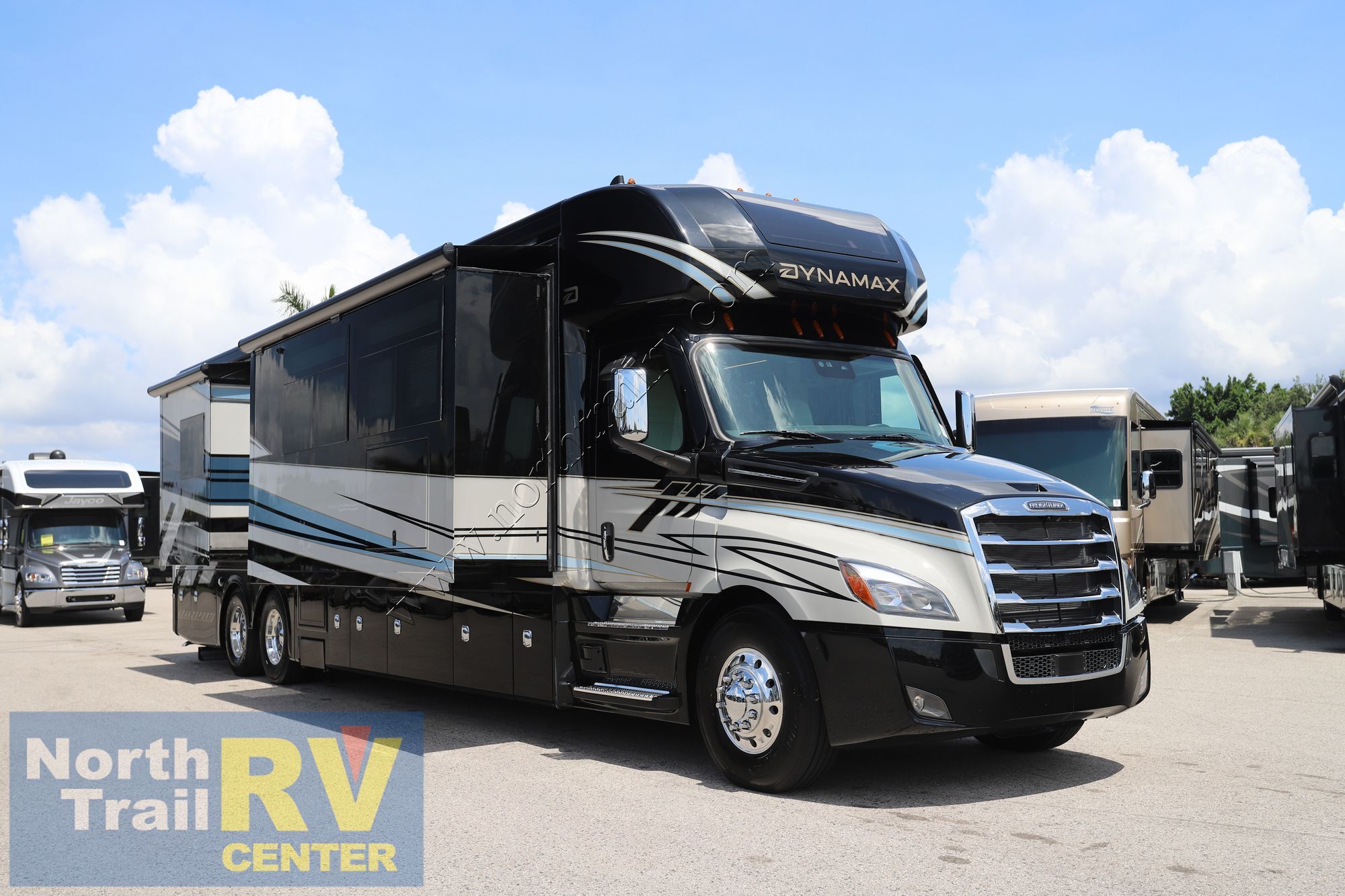 2026 Dynamax Grand Sport 45CB RV