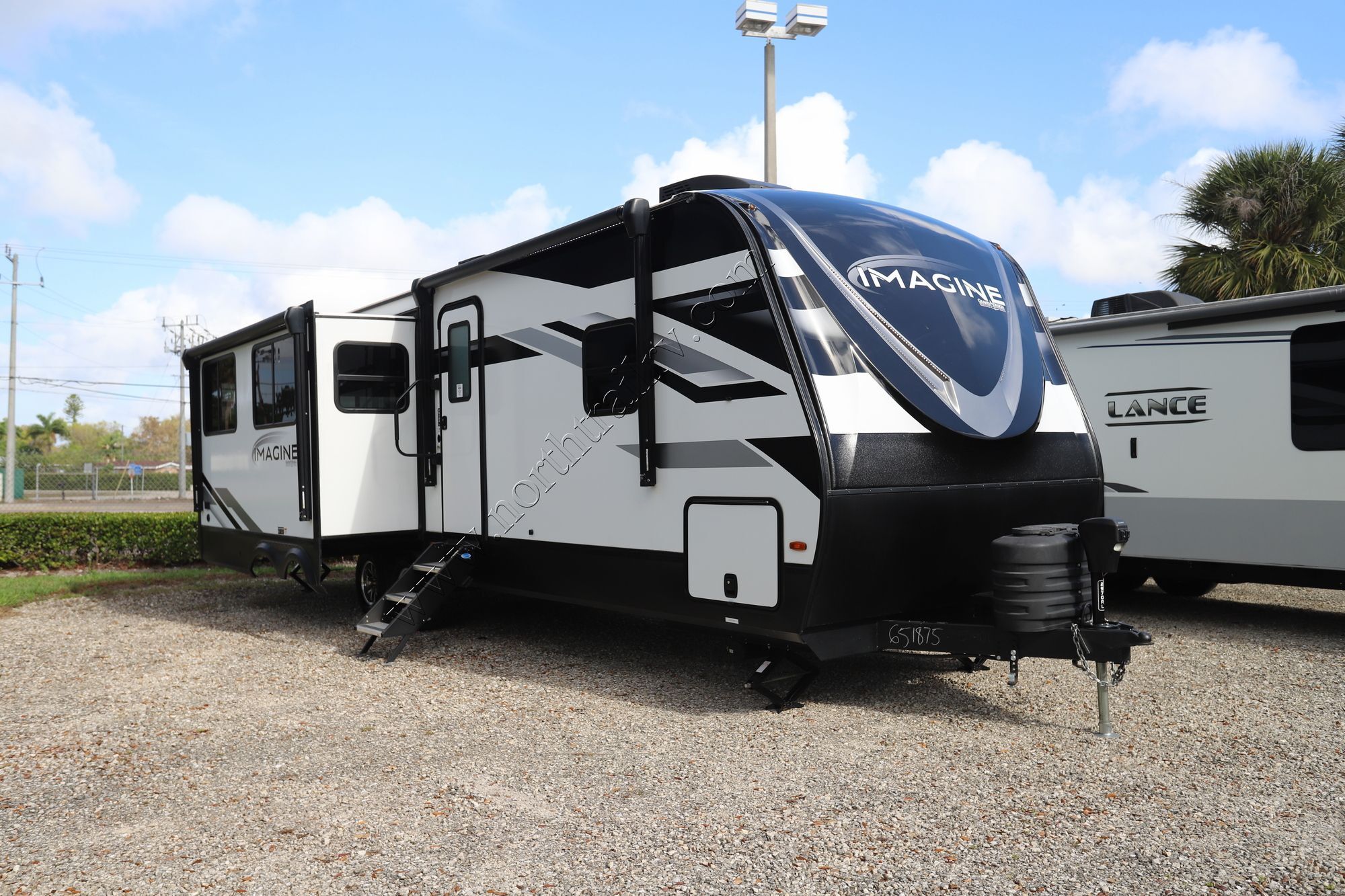 2025 Grand Design Imagine 2970RL RV
