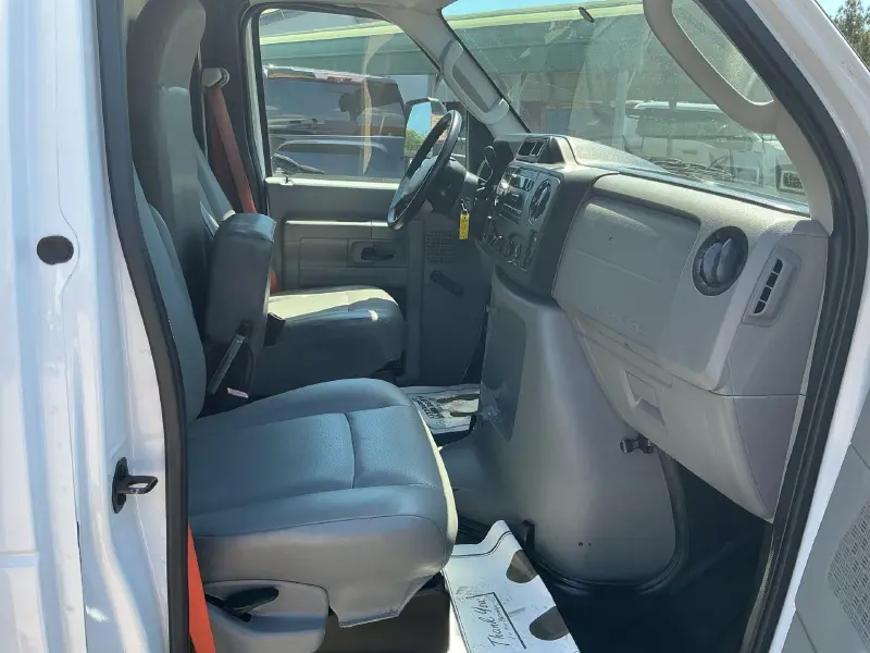 2014 FORD ECONOLINE