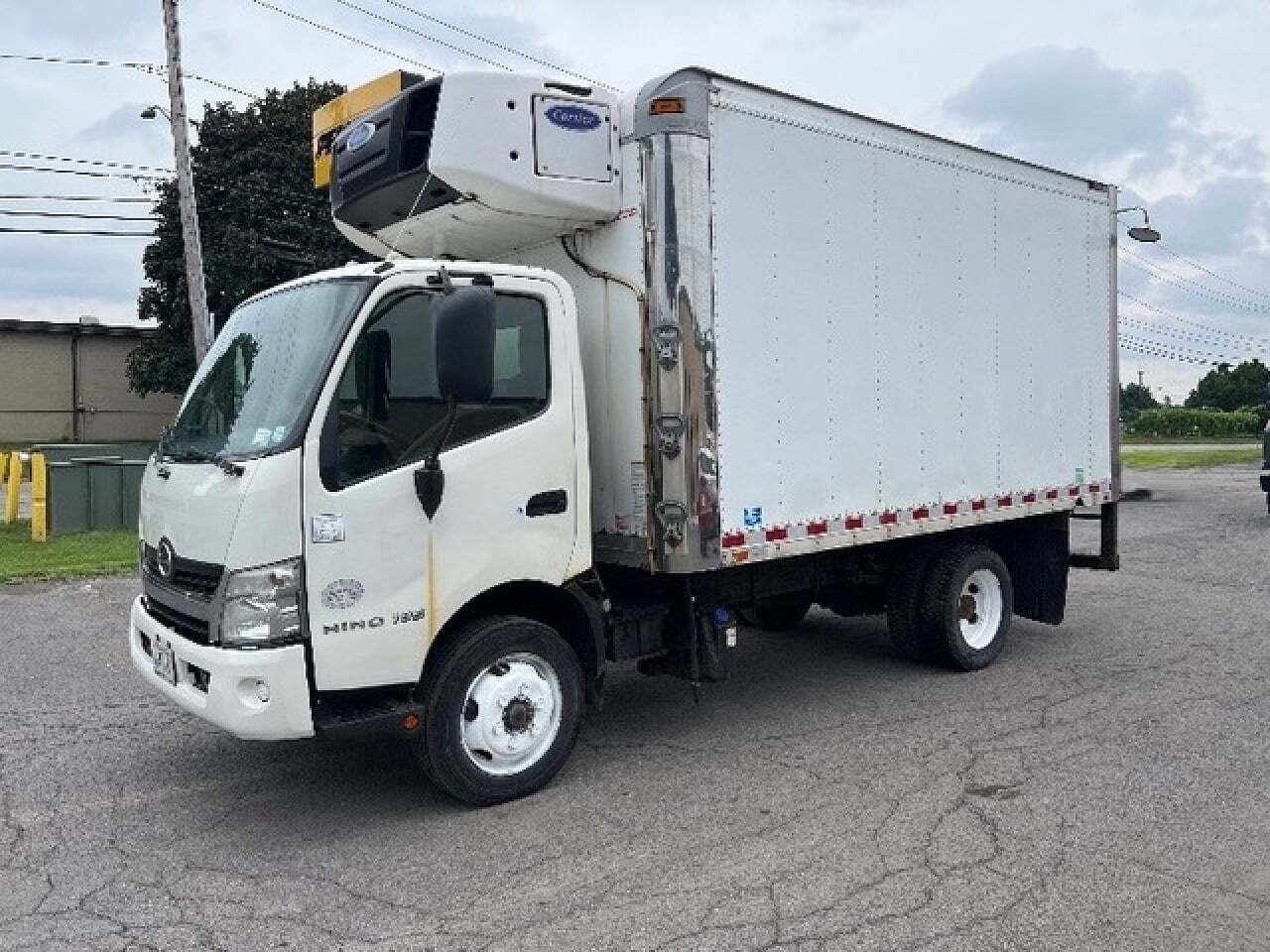 2016 HINO 195 in New Castle, DE