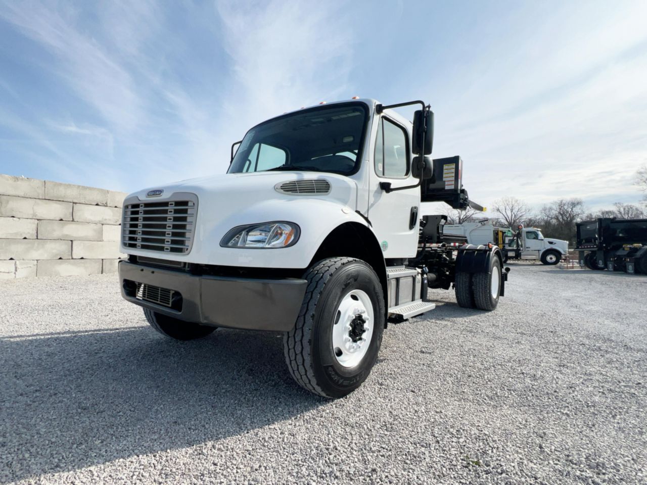2020 FREIGHTLINER BUSINESS CLASS M2 106 in Tampa, FL
