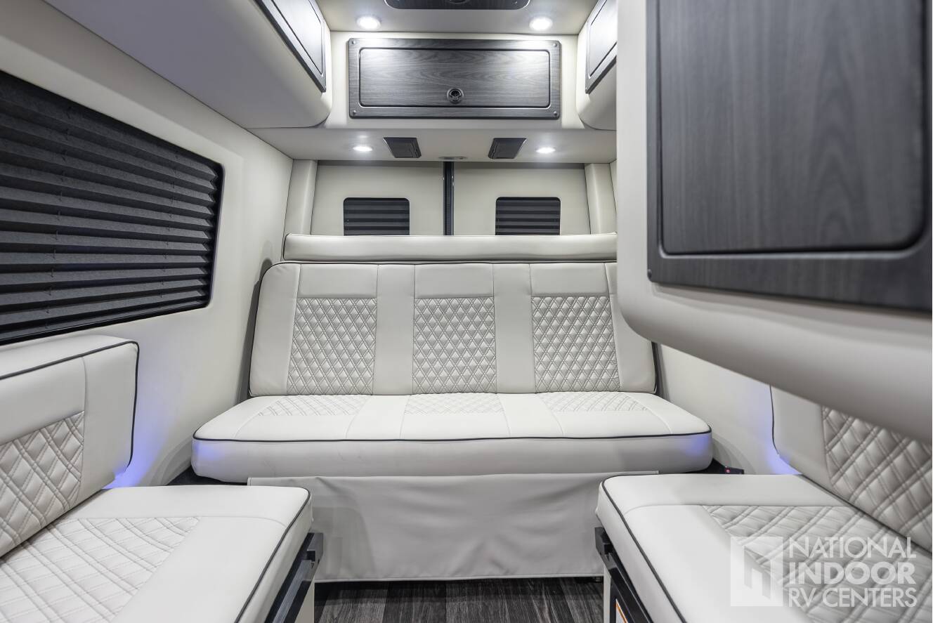 A photo of this 2026 Ogv Luxury Coach V-Tour 5RLA