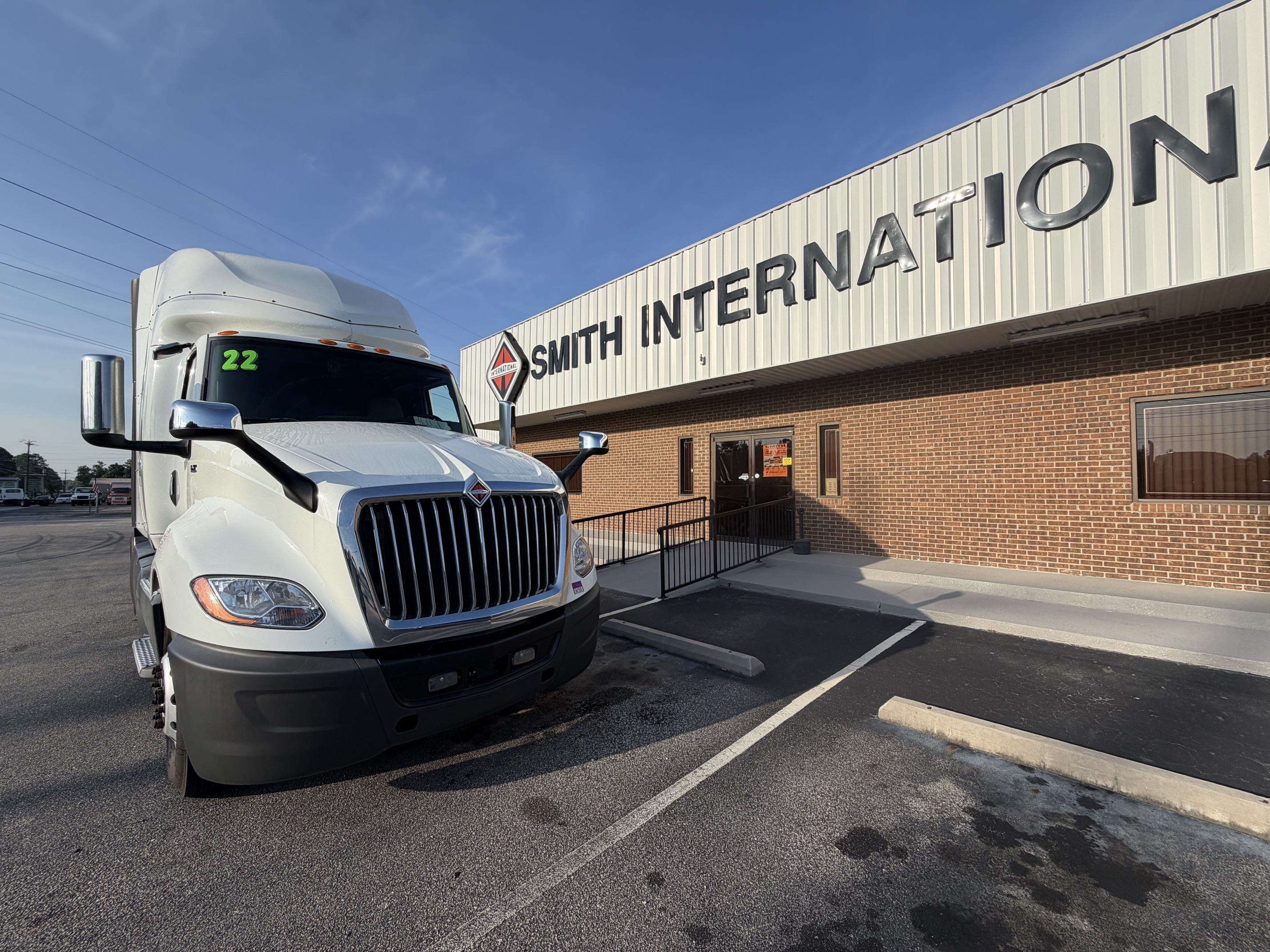 2022 INTERNATIONAL LT625 in Fayetteville, NC