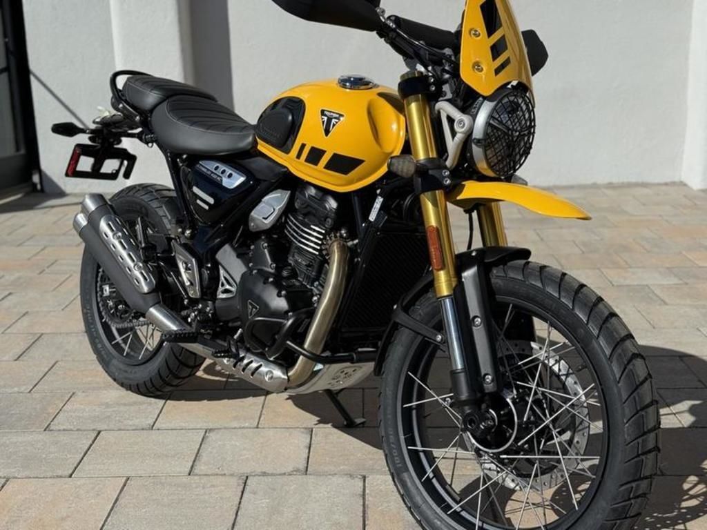 2026 Triumph Scrambler 400 XC Racing Yellow 400 XC in Las Vegas, NV
