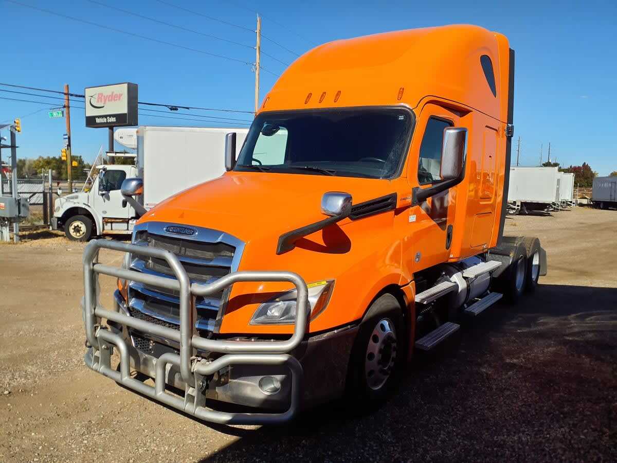 2019 FREIGHTLINER CASCADIA 126 in Commerce City, CO