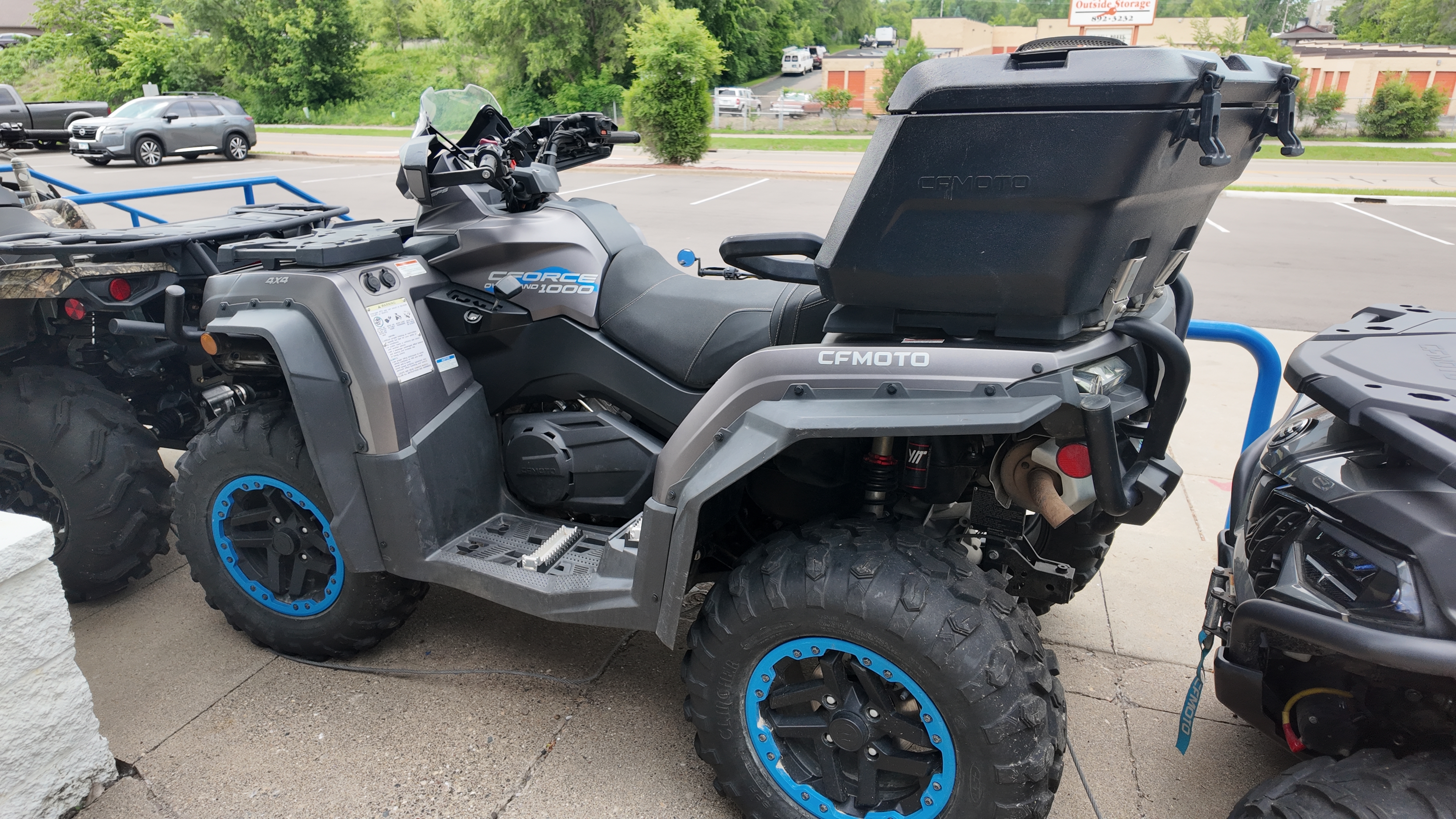 2022 CFMOTO C-FORCE 1000 OVERLAND in lakeville MN