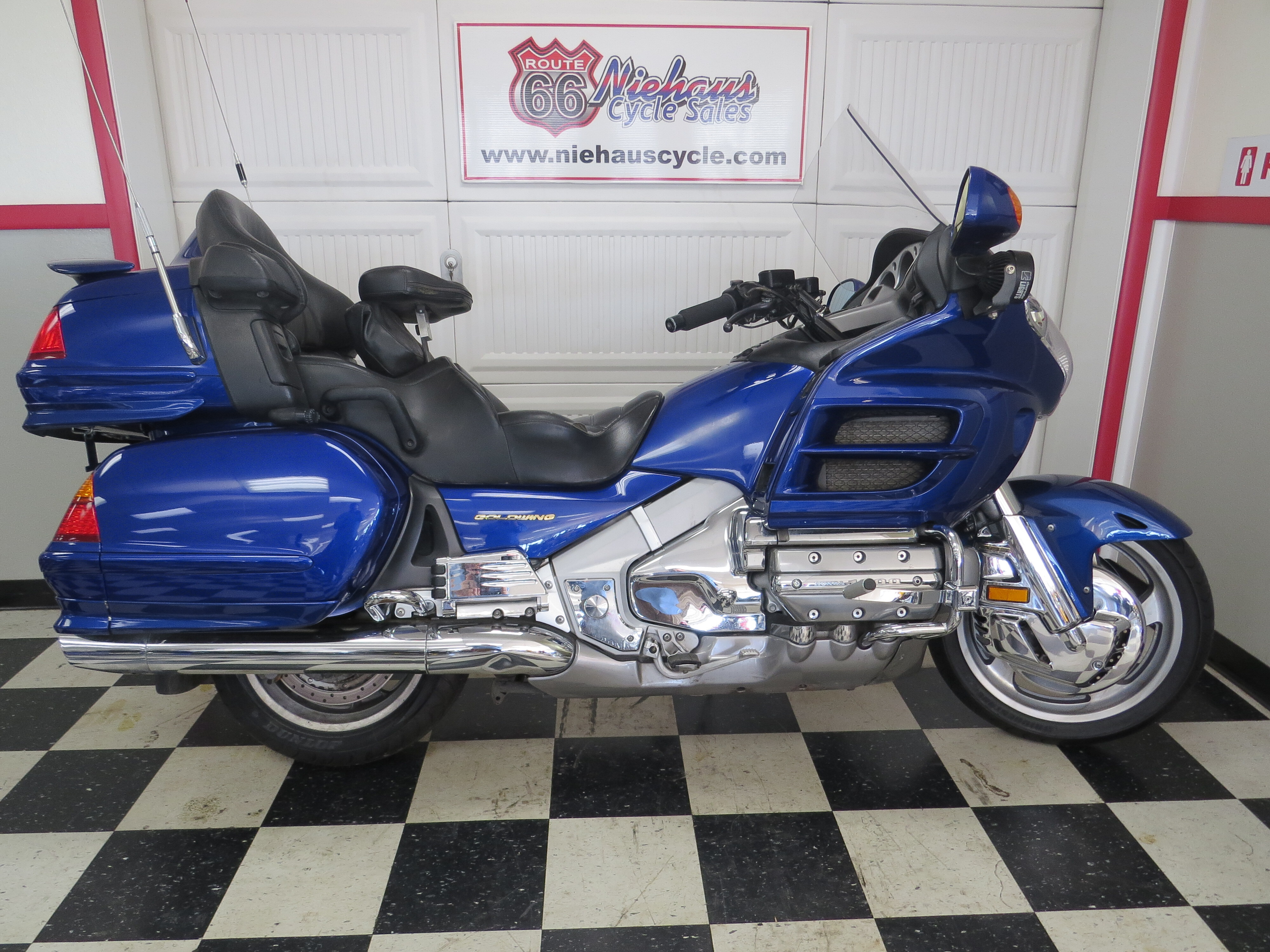 2001 Honda GL1800A1 1800 in Litchfield, IL
