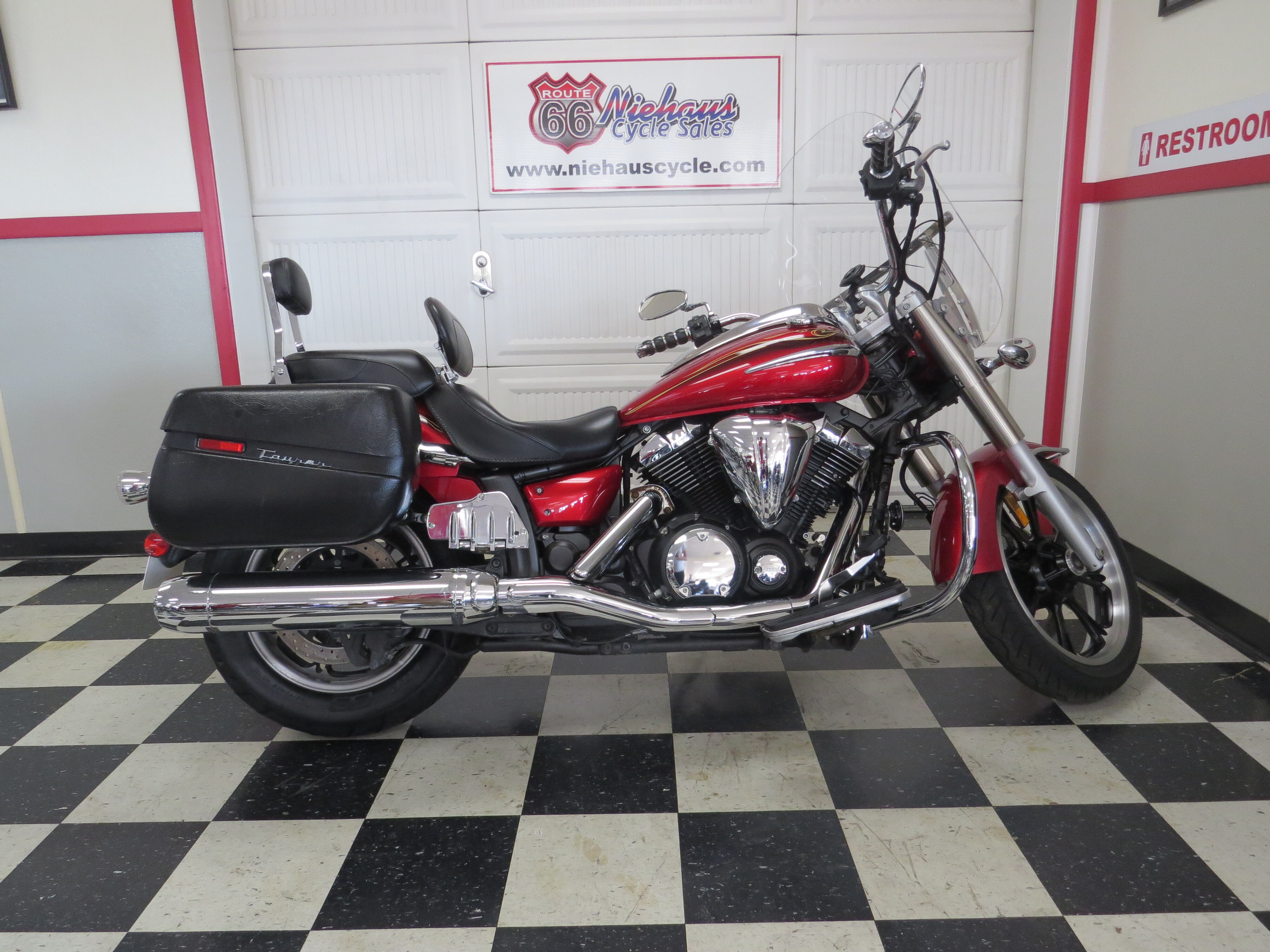 2009 Yamaha V STAR 950 BASE in Litchfield, IL