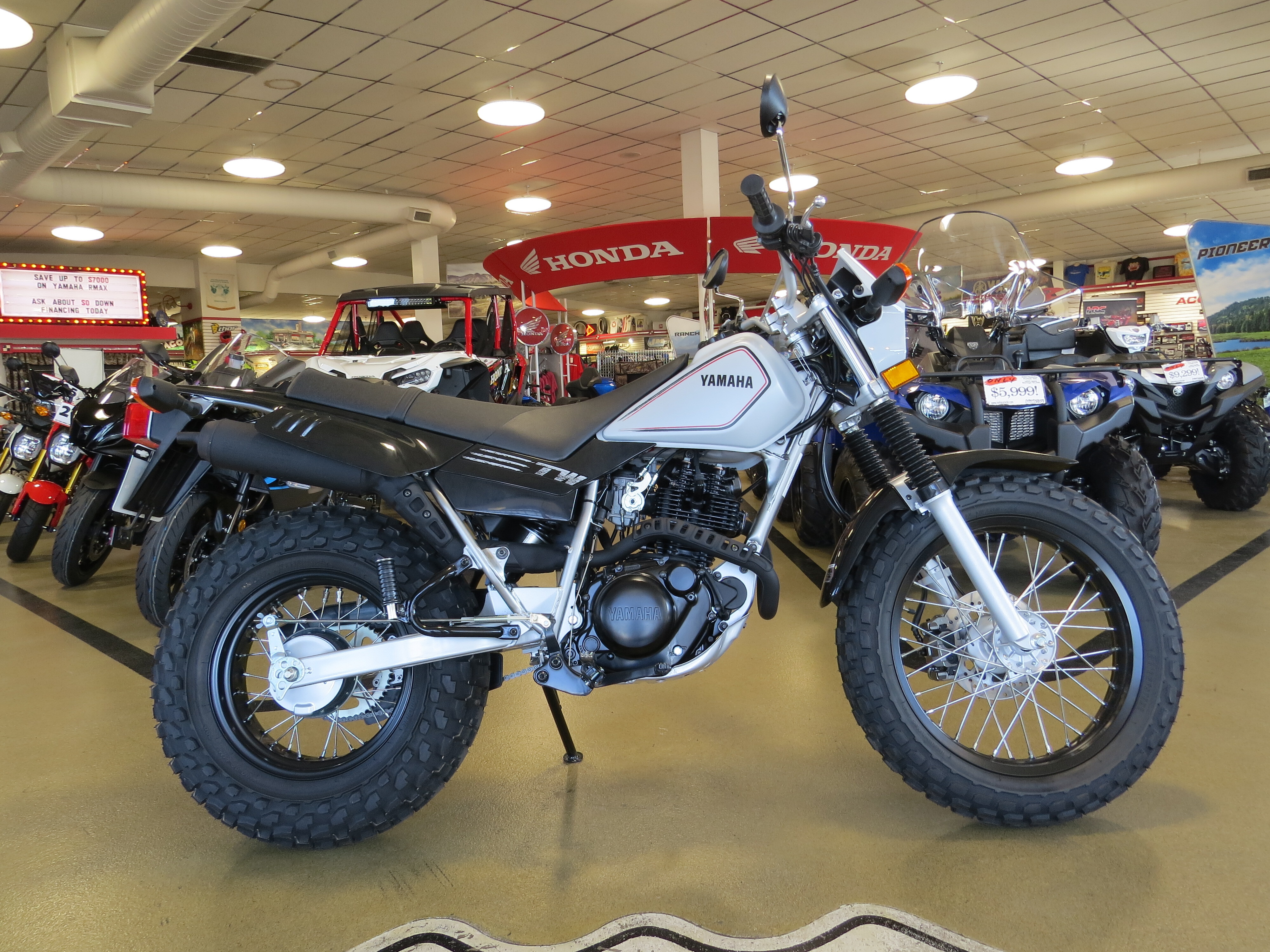 2025 Yamaha TW200S1 200 in Litchfield, IL