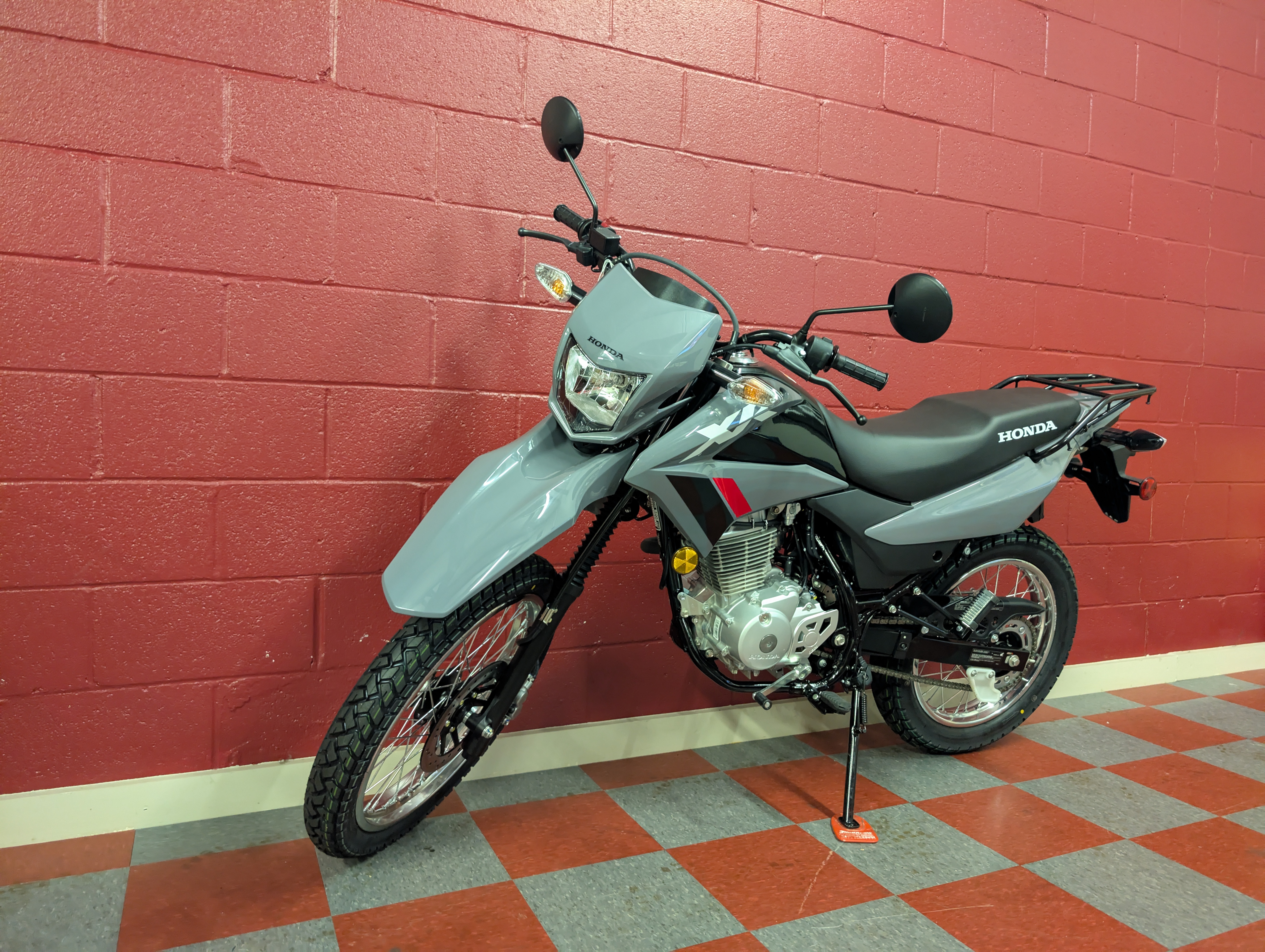 2025 Honda XR 150L 150L in Winchester, VA