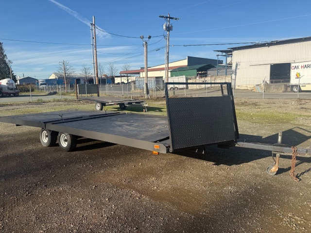 2000 Paros SNOWMOBILE TRAILER in monroe WA