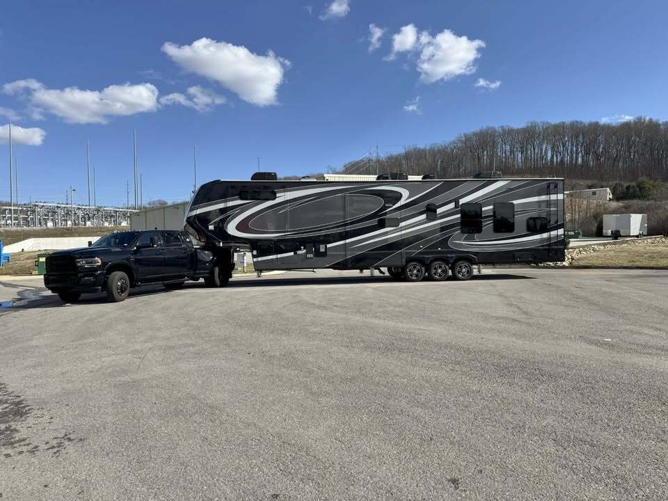 2023 Grand Design MOMENTUM M-CLASS 381MS Fifth Wheel Toy Hauler RV