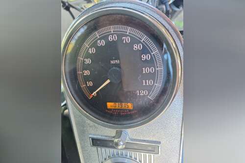 2005 Harley-Davidson ROAD KING CLASSIC in redford MI