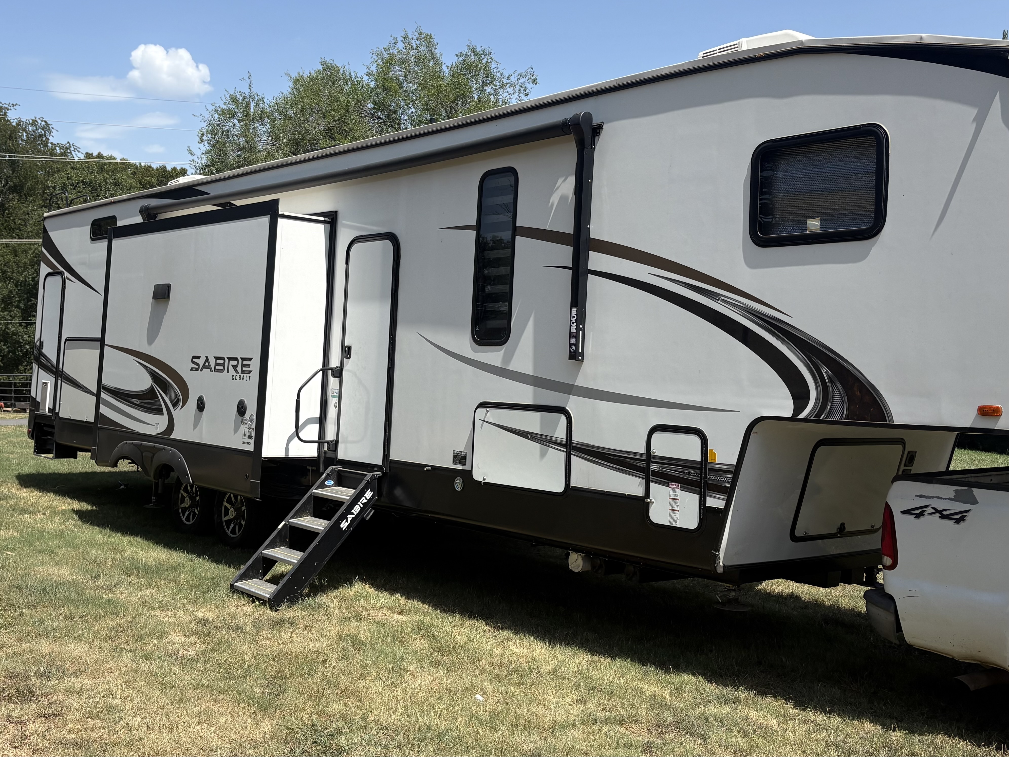 2021 Forest River SABRE 38DBQ RV