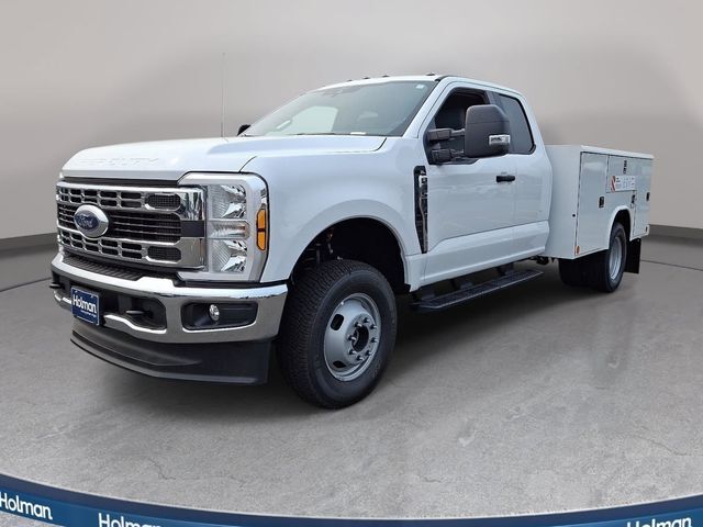 2026 FORD F350 in Maple Shade, NJ