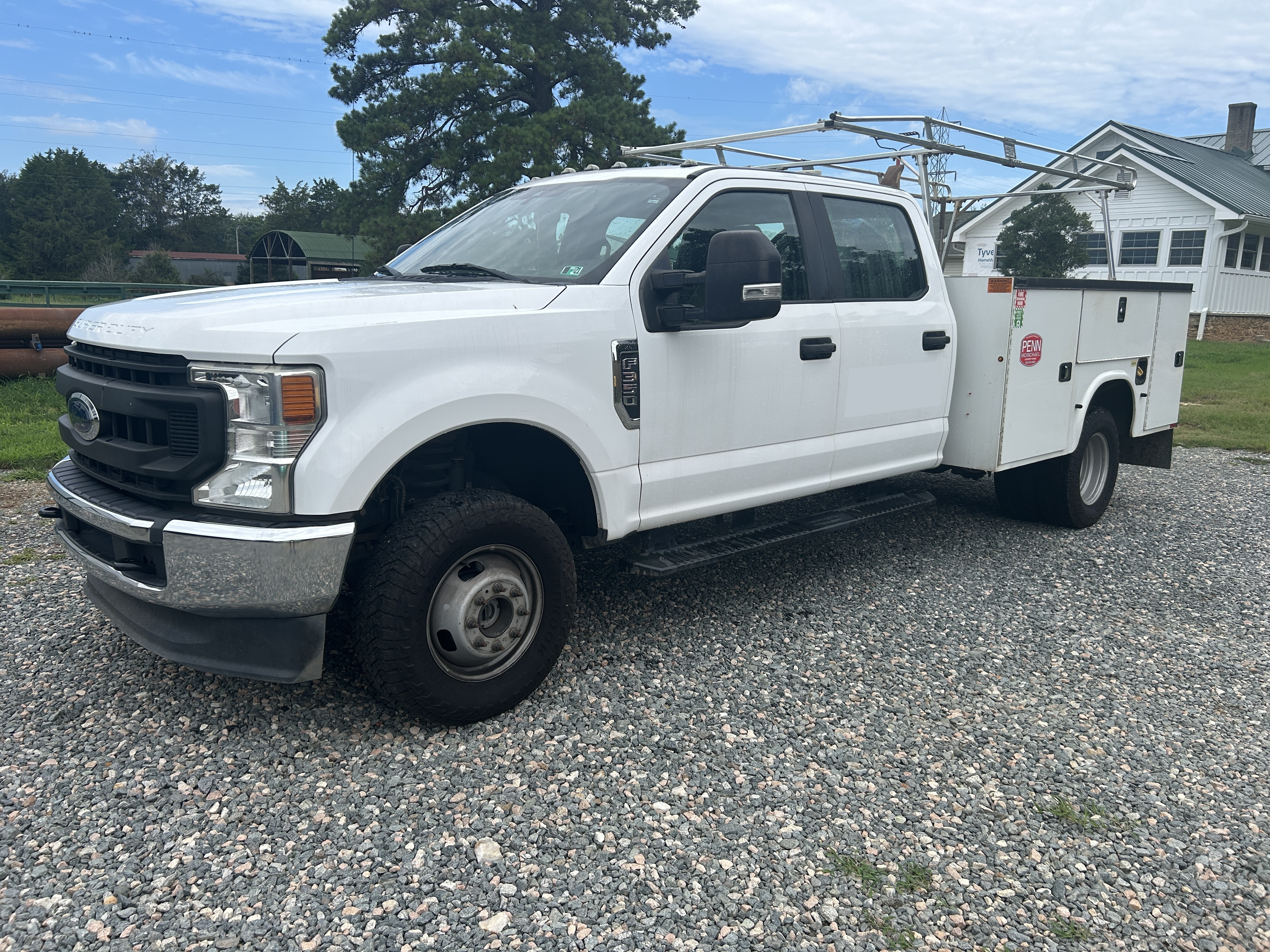 2020 FORD F350 XL with Utility body in Winston Salem, NC