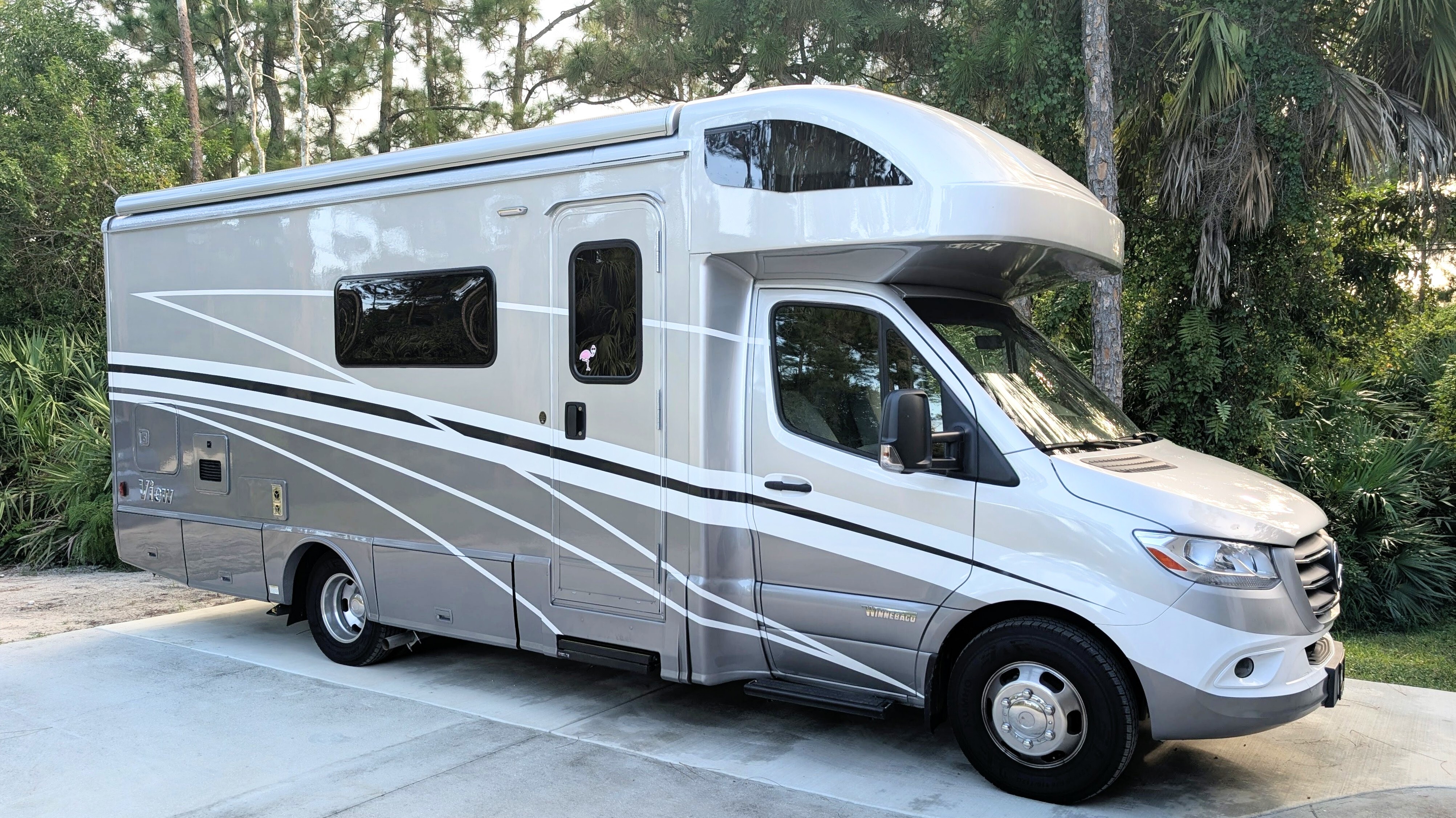 2025 Winnebago VIEW 24D RV