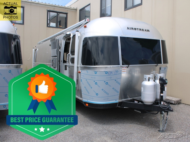 2026 Airstream Classic 30RBQ in south burlington VT