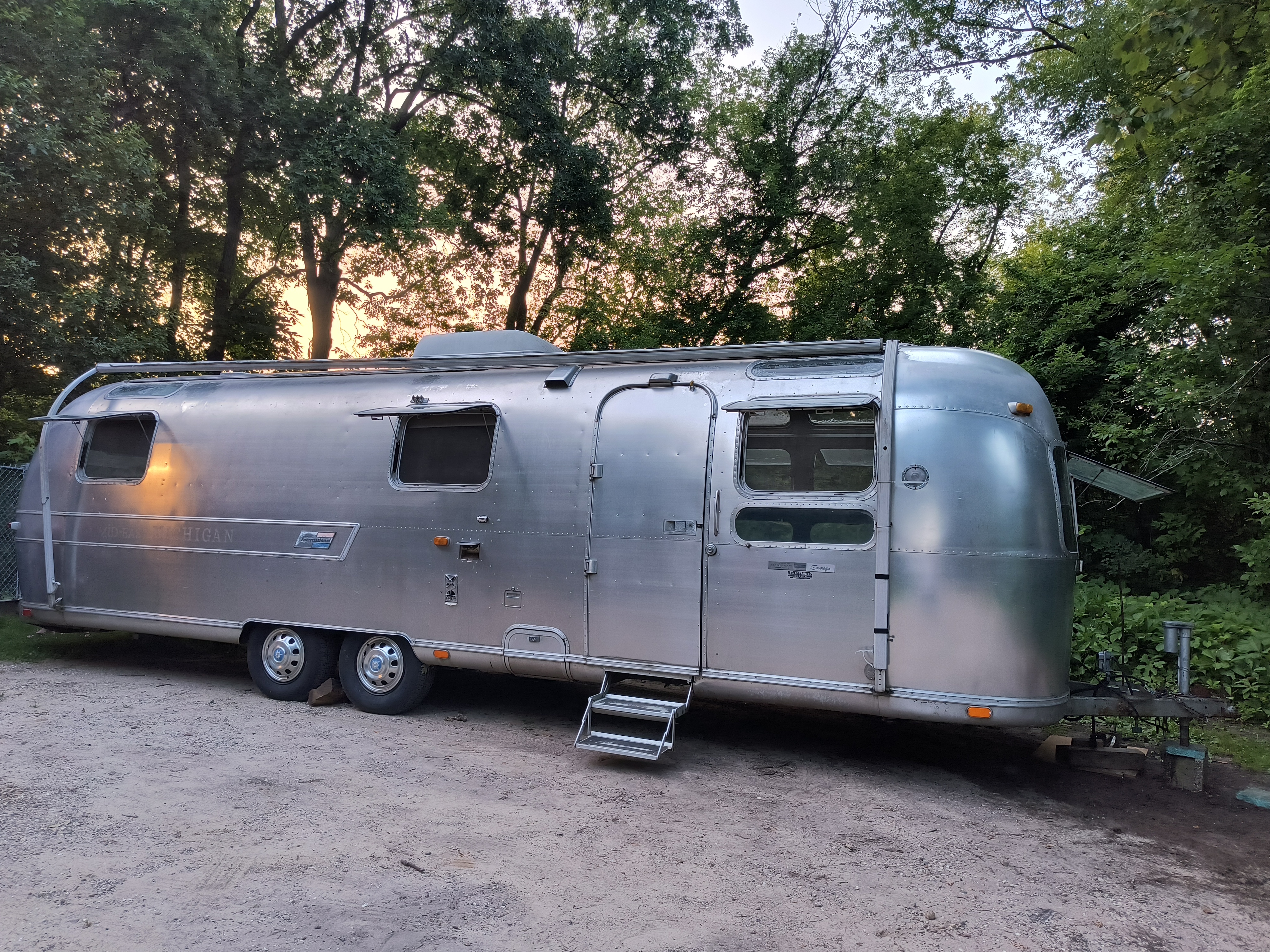 1973 Airstream LAND YACHT 31 in cedar springs MI