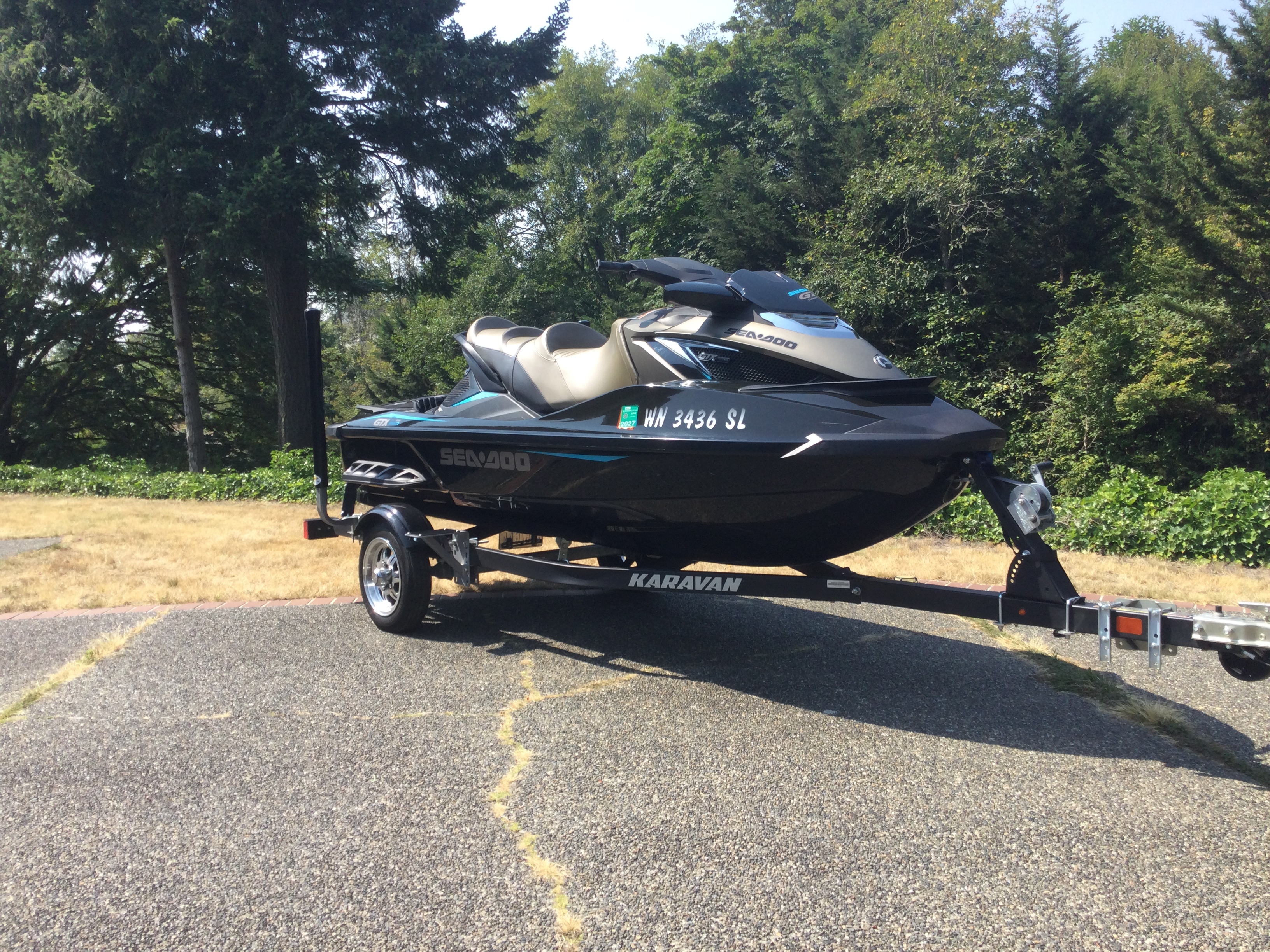 2016 Sea-Doo GTX 260 Three Seater jet ski