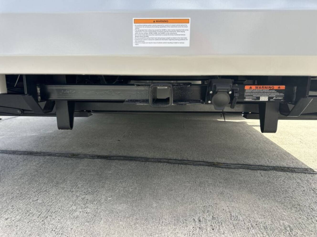 A photo of this 2027 Thor Motor Coach Axis® 26.2