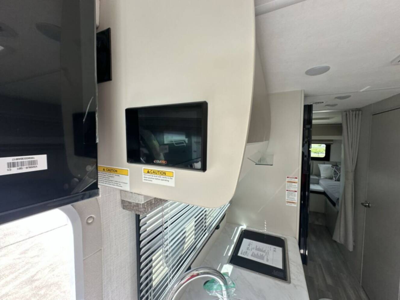A photo of this 2027 Thor Motor Coach Axis® 26.2