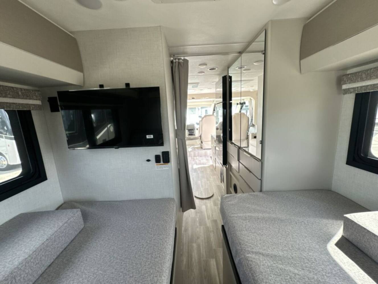 A photo of this 2027 Thor Motor Coach Axis® 26.2