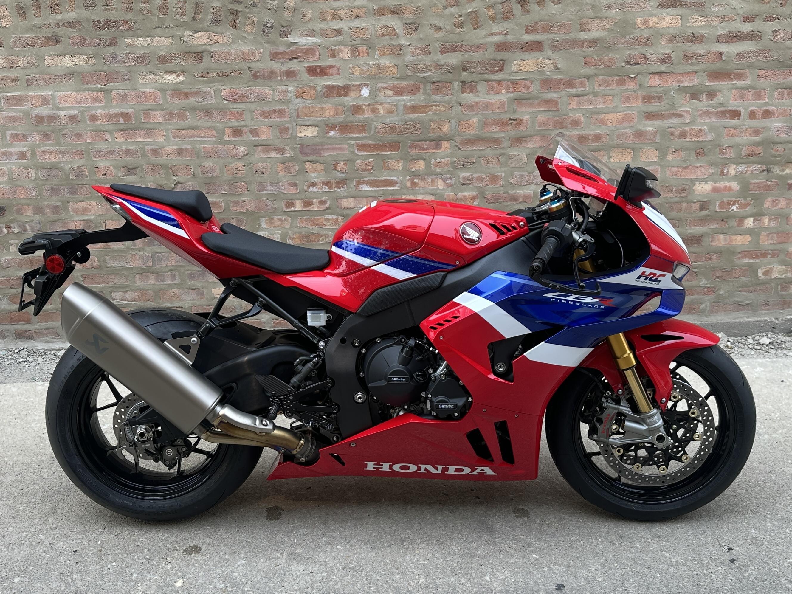 2026 Honda CBR1000RR-R Fireblade SP 1000RR in Villa Park, IL